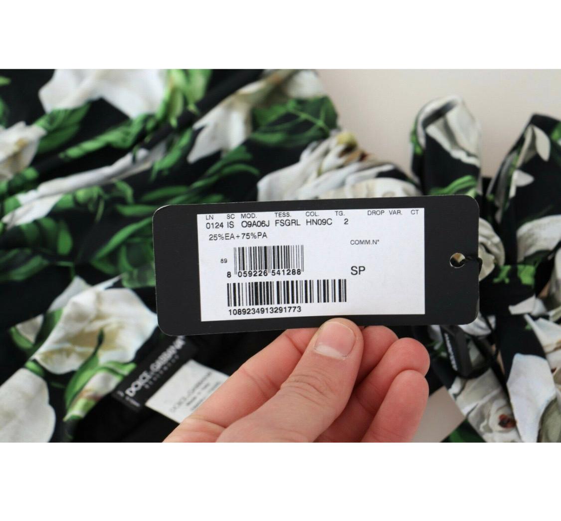 Dolce & Gabbana uno
Traje de baño negro blanco Bikini estampado Rosas en venta 4