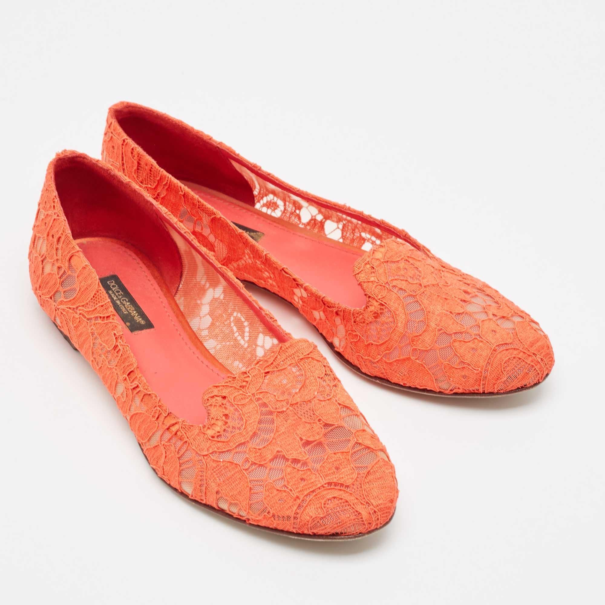 Women's Dolce & Gabbana Orange Lace Taormina Smoking Slippers Size 36 For Sale