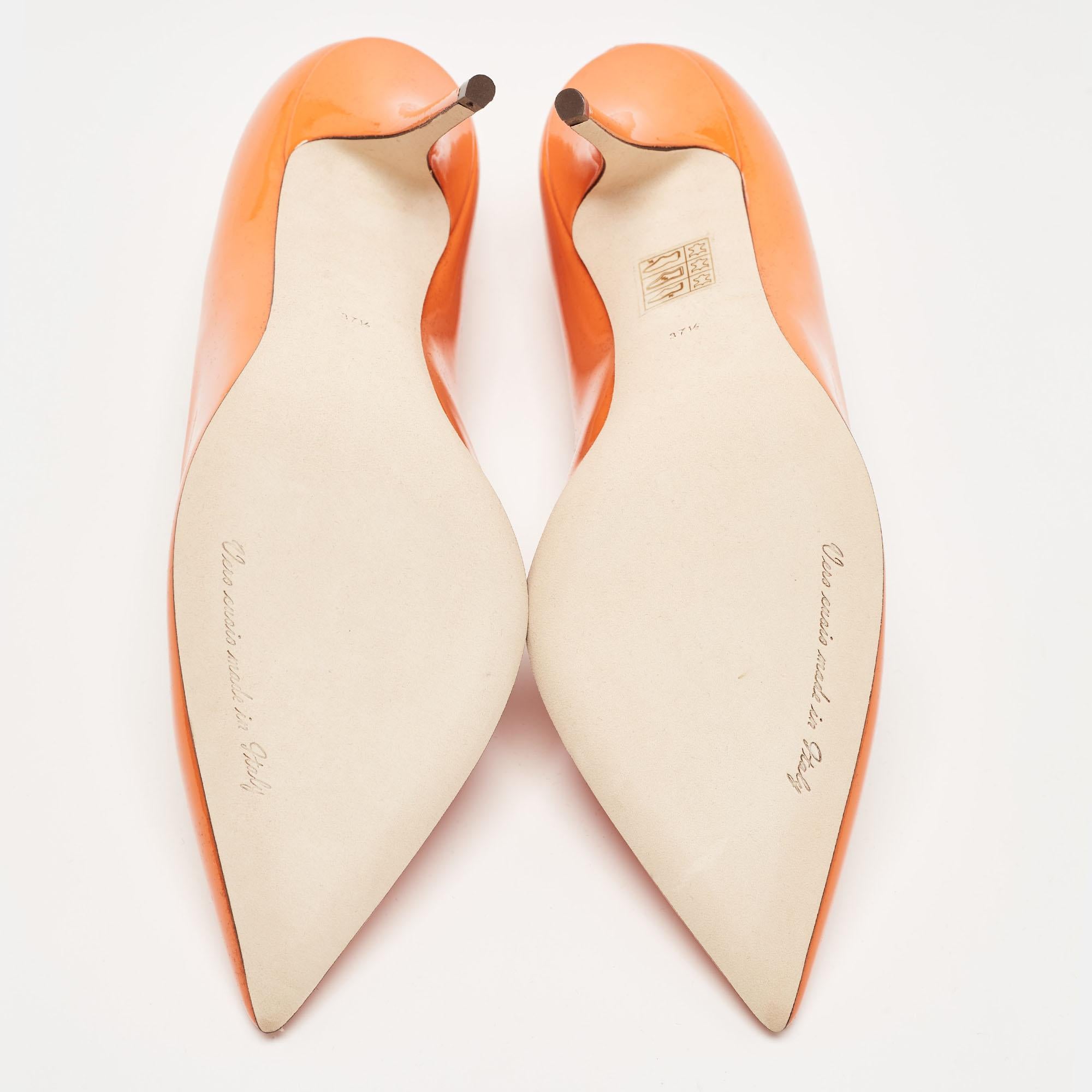 Dolce & Gabbana Orange Patent Leather DG Buckle Pumps Size 37.5 For Sale 2
