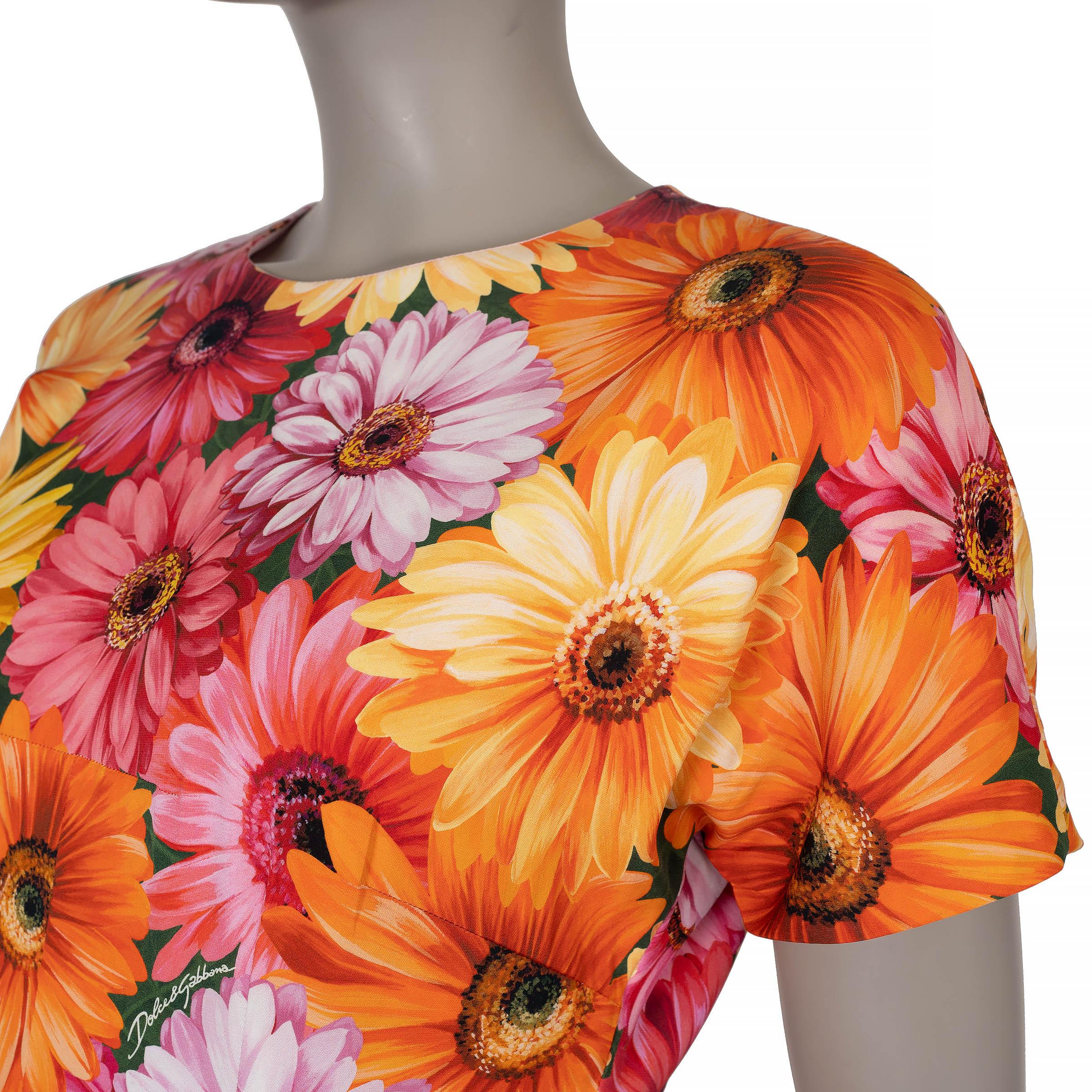 DOLCE & GABBANA orange pink yellow silk 2021 FLORAL MIDI Dress 42 M In Excellent Condition For Sale In Zürich, CH