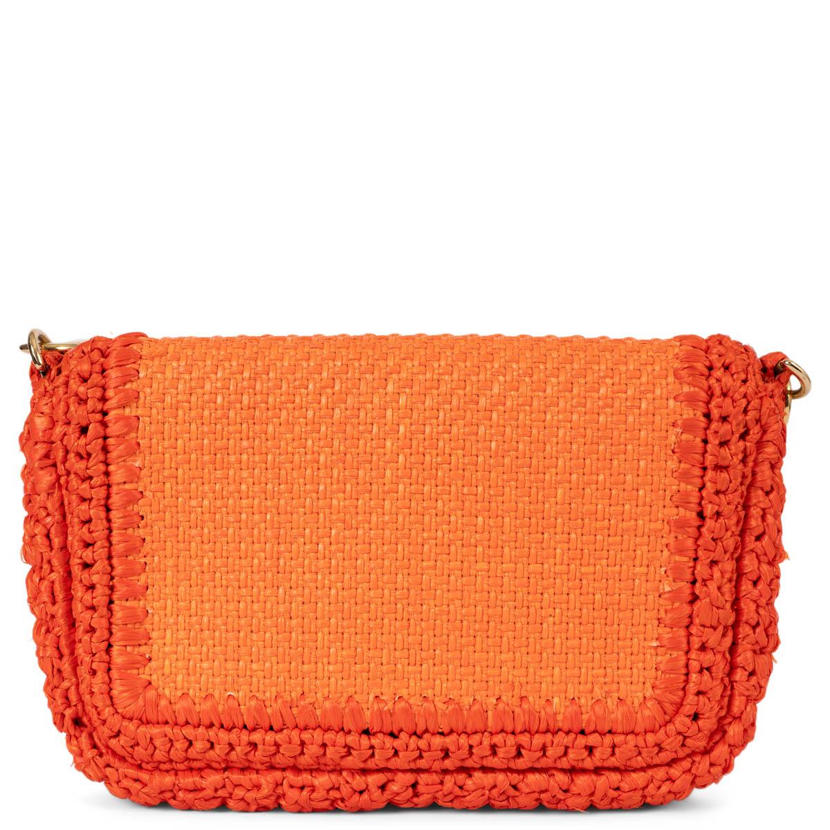 DOLCE & GABBANA orange raffia crochet MISS BONITA Crossbody Bag In Excellent Condition For Sale In Zürich, CH