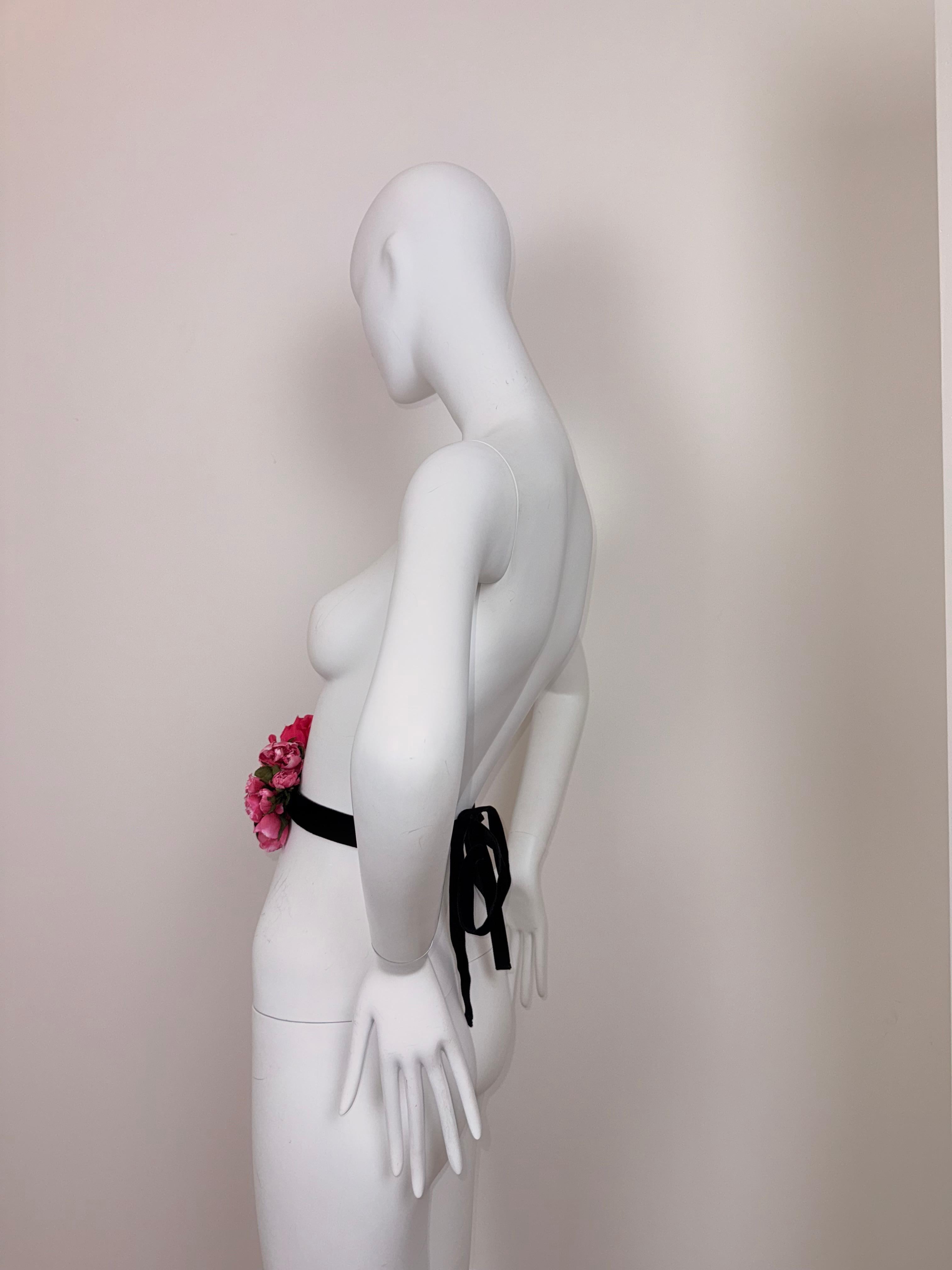 DOLCE & GABBANA Oversized Magenta Flower Petal Pink Belt For Sale 2
