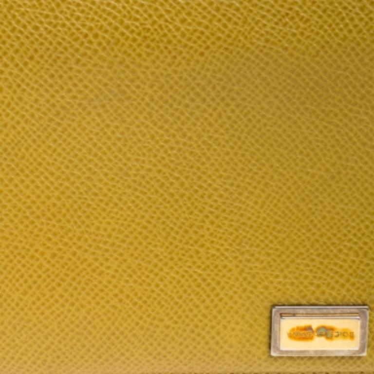 Cartera con cremallera Dolce & Gabbana Paglia de piel amarilla en venta 4