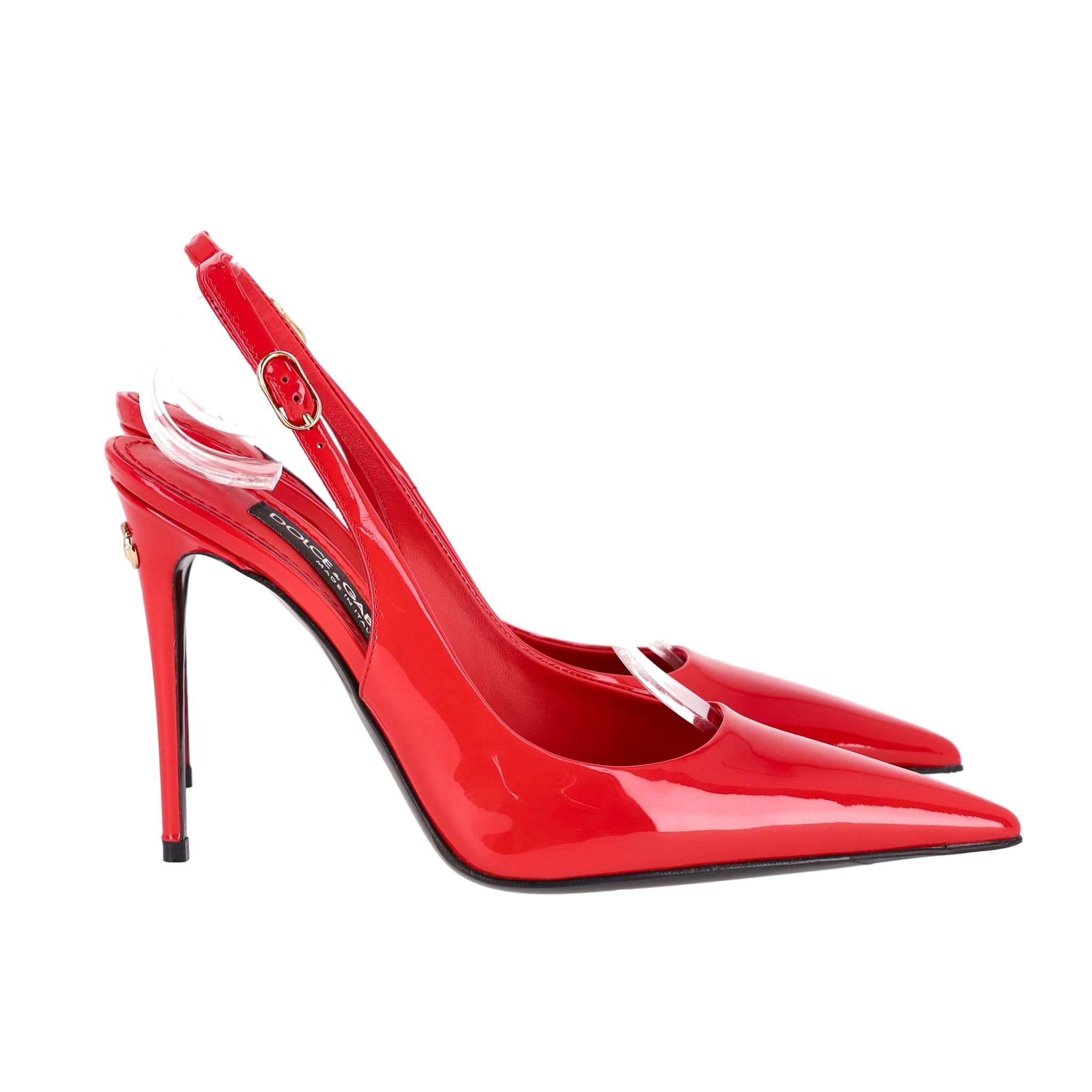 Dolce & Gabbana Patent Leather Slingback Heels In Excellent Condition For Sale In London, GB