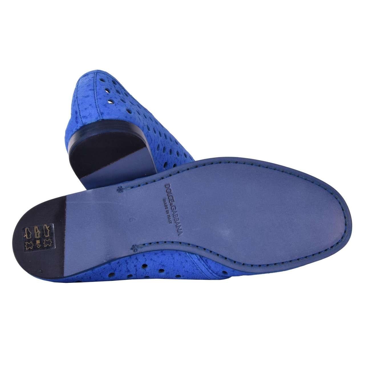 - Perforated suede derby shoes AMALFI with circle holes by DOLCE & GABBANA Black Label - MADE IN ITALY - New with Box - Former RRP: EUR 445 - Model: CA6094-AC155-80650 - Material: 100% Calfskin (Suede) - Sole: Leather - Color: Blue - Leather and