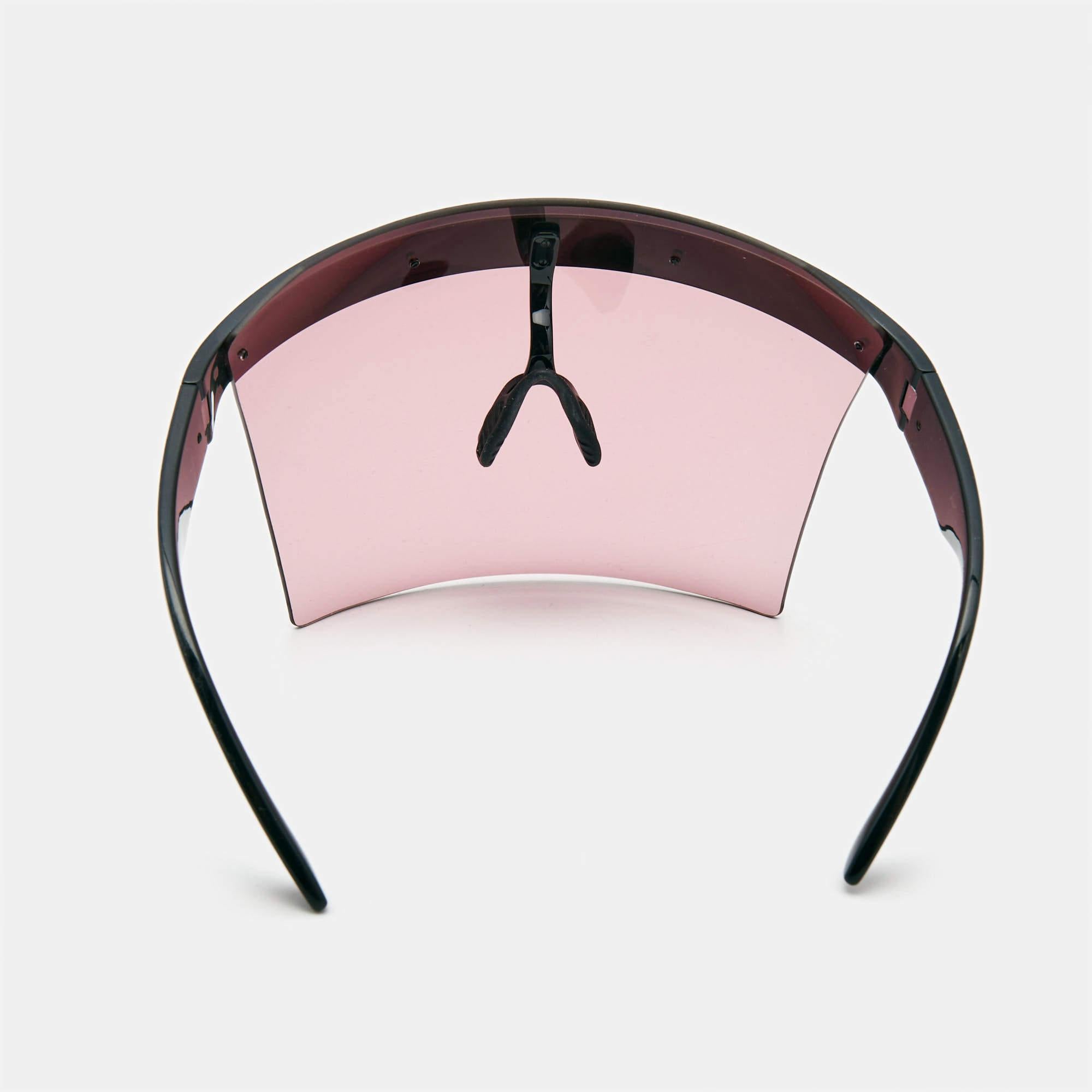 Dolce & Gabbana Pink/Black DG6163 Shield Sunglasses In Excellent Condition For Sale In Dubai, Al Qouz 2
