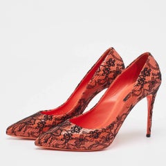 Dolce & Gabbana Pink/Black Lace and Patent Leather Pointed Toe Pumps Size 39