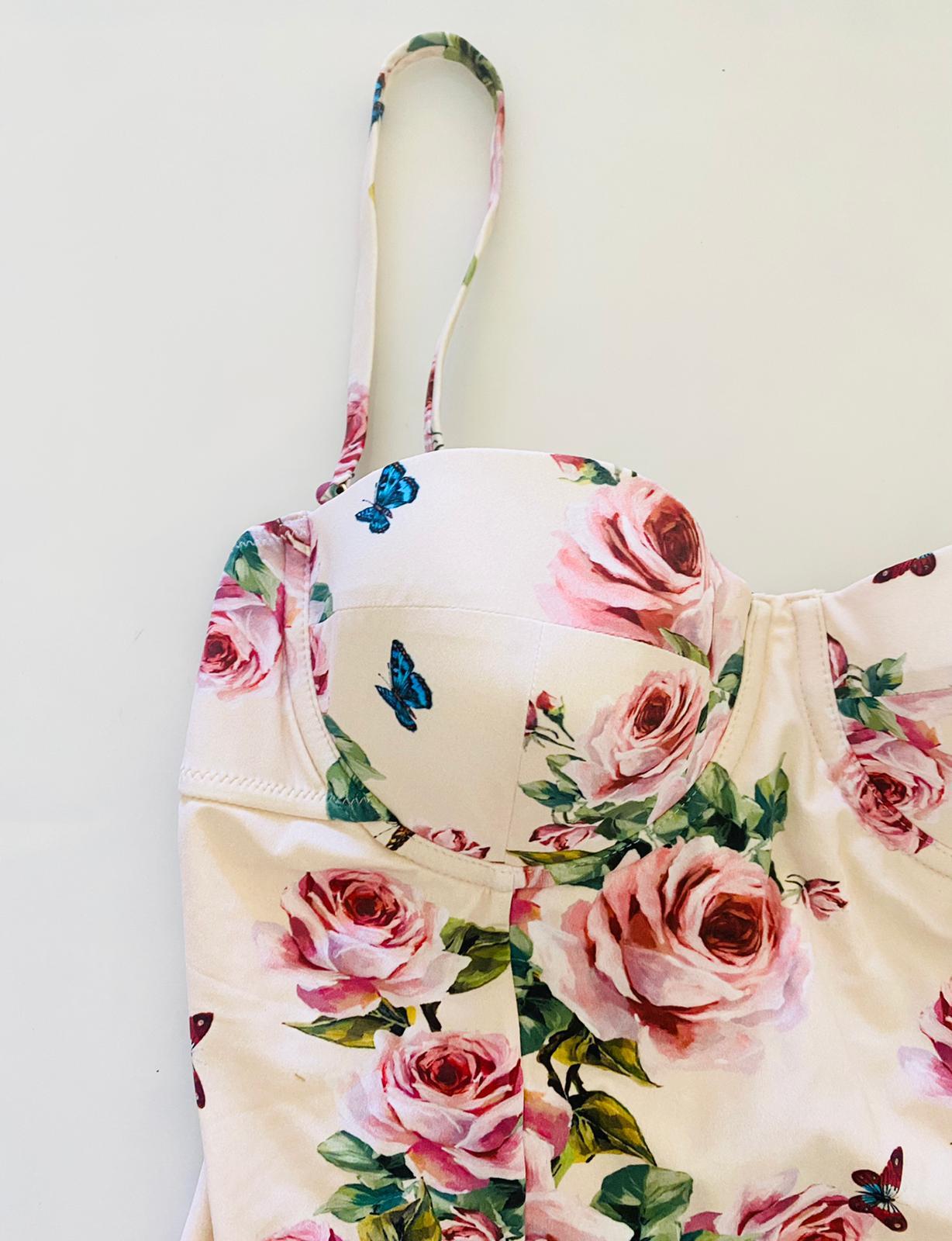 Dolce & Gabbana Pink Blush Rose One-piece Swimsuit Swimwear Beachwear Bikini In New Condition For Sale In WELWYN, GB