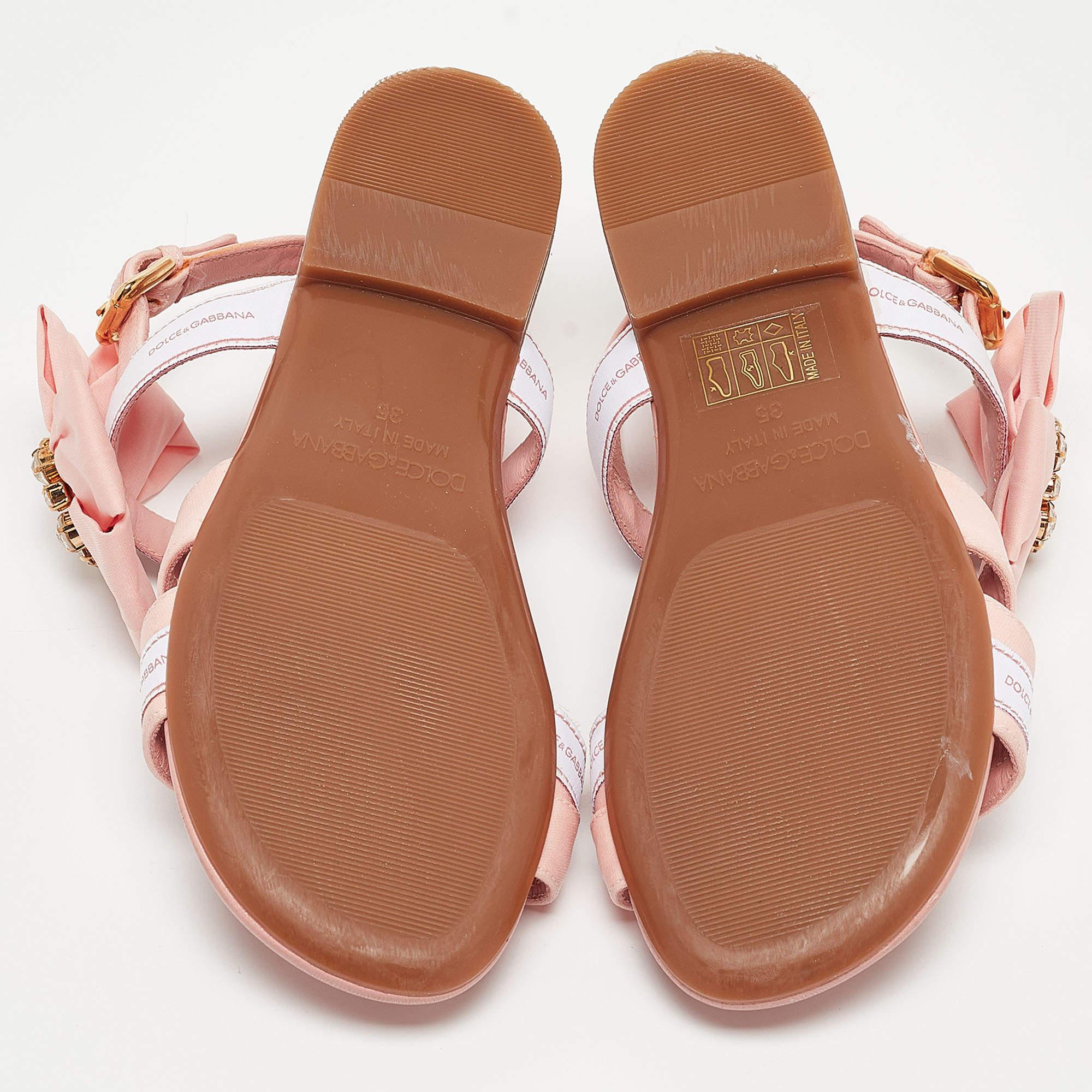 Dolce & Gabbana Pink Fabric Crystal Embellished Flat Sandals Size 35 For Sale 1