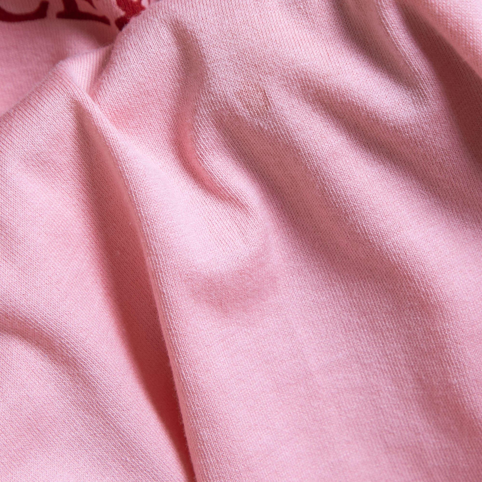 Dolce & Gabbana Pink Fashion Devotion Print Cotton Crew Neck T-Shirt XS In Good Condition For Sale In Dubai, Al Qouz 2