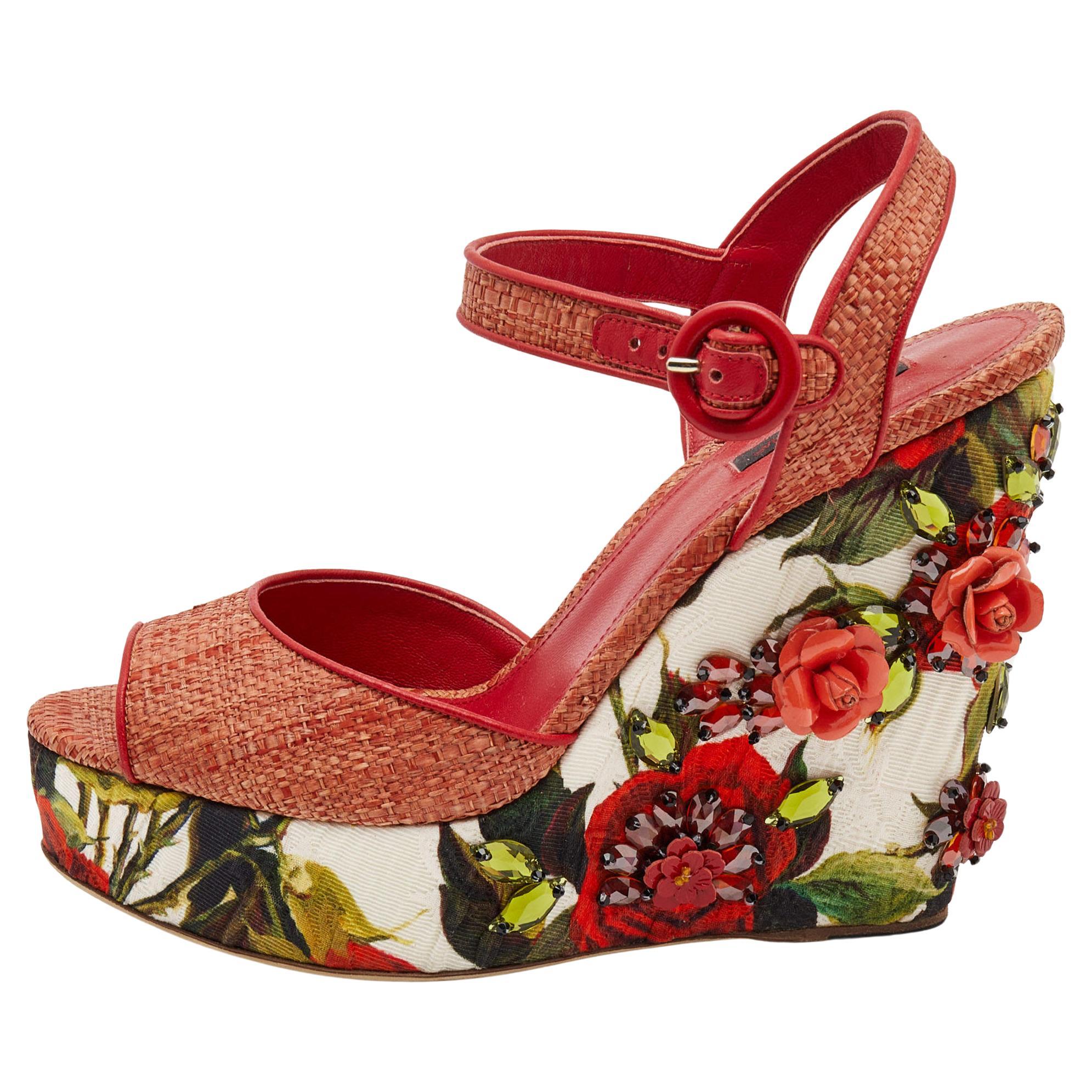 Dolce and Gabbana Pink Floral Raffia Wedge Platform Ankle Strap Sandals Size 40 For Sale at 1stDibs