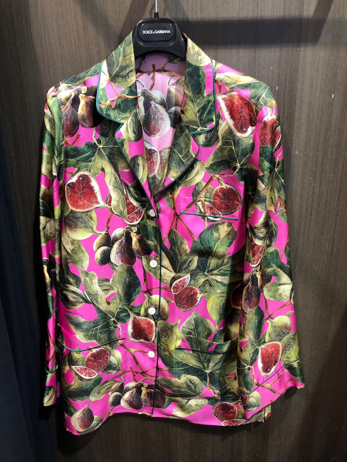Dolce & Gabbana Pink Green Silk Figs Twill Pajama Blouse & Pants Multicolor  For Sale 1