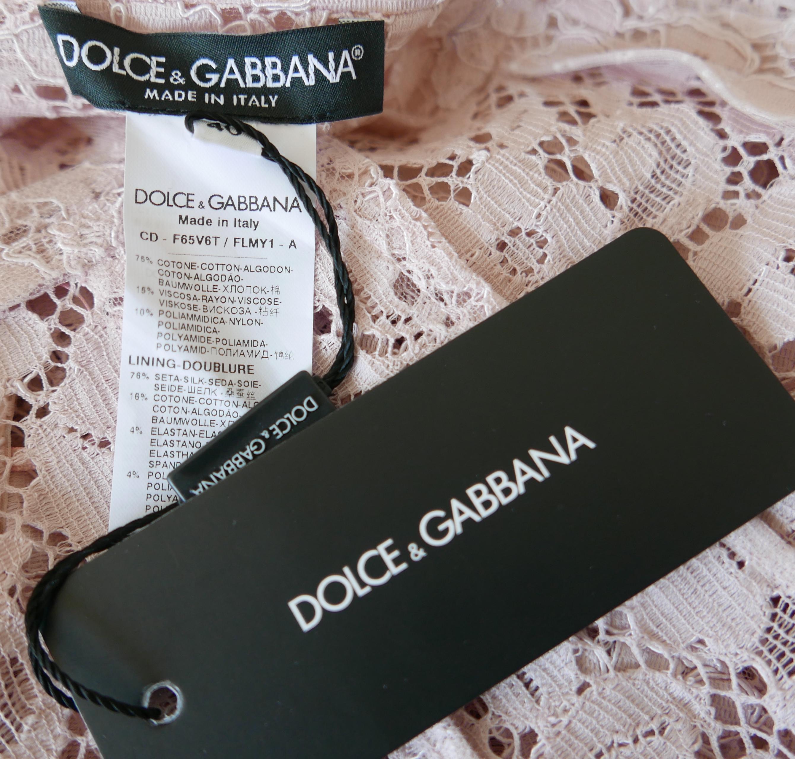 Women's Dolce & Gabbana Pink Lace Dress For Sale
