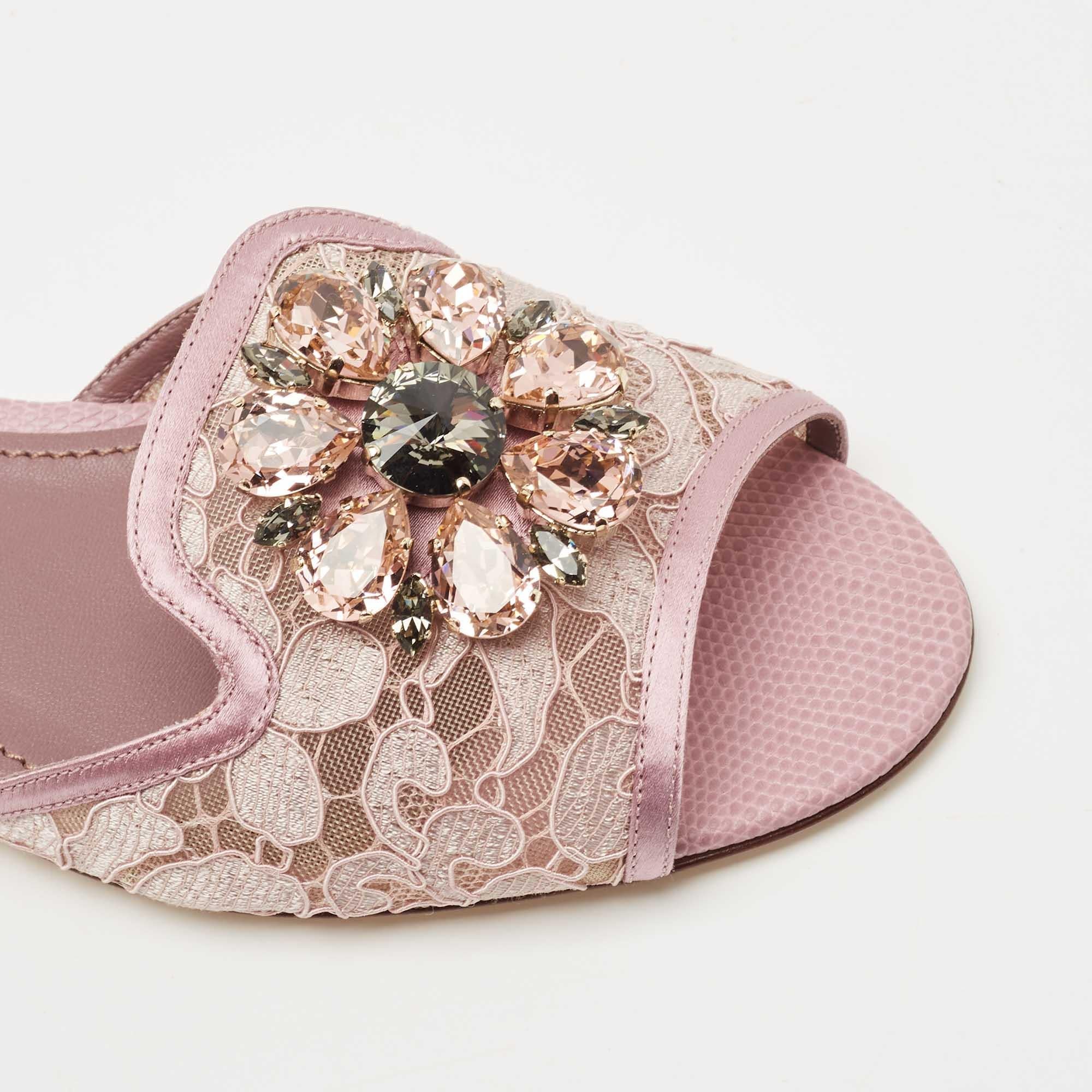 Dolce & Gabbana Pink Lace Sofia Crystal Embellished Slide Flat Sandals Size 38.5 2