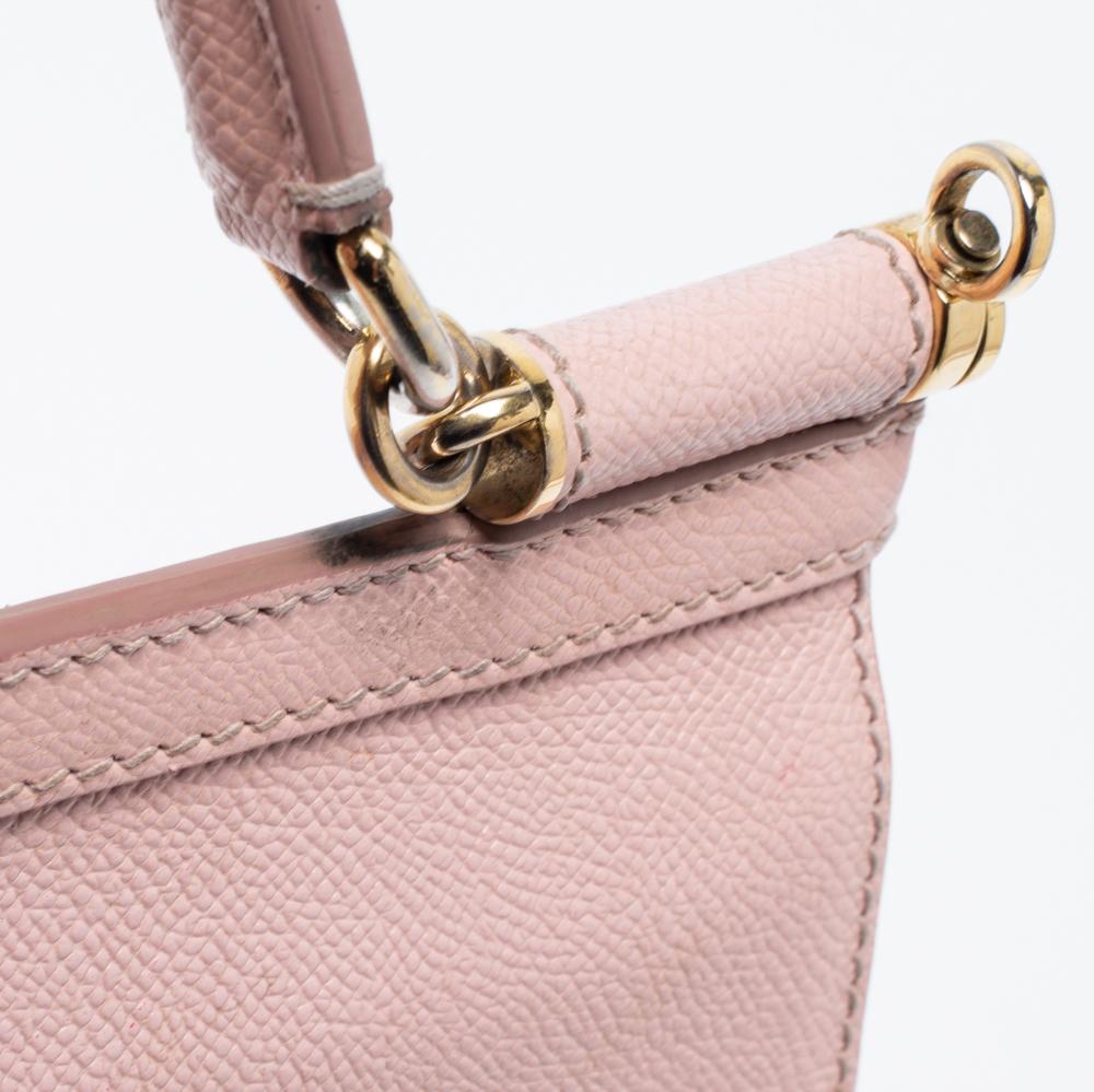 Dolce & Gabbana Pink Leather Small Miss Sicily Top Handle Bag In Good Condition In Dubai, Al Qouz 2
