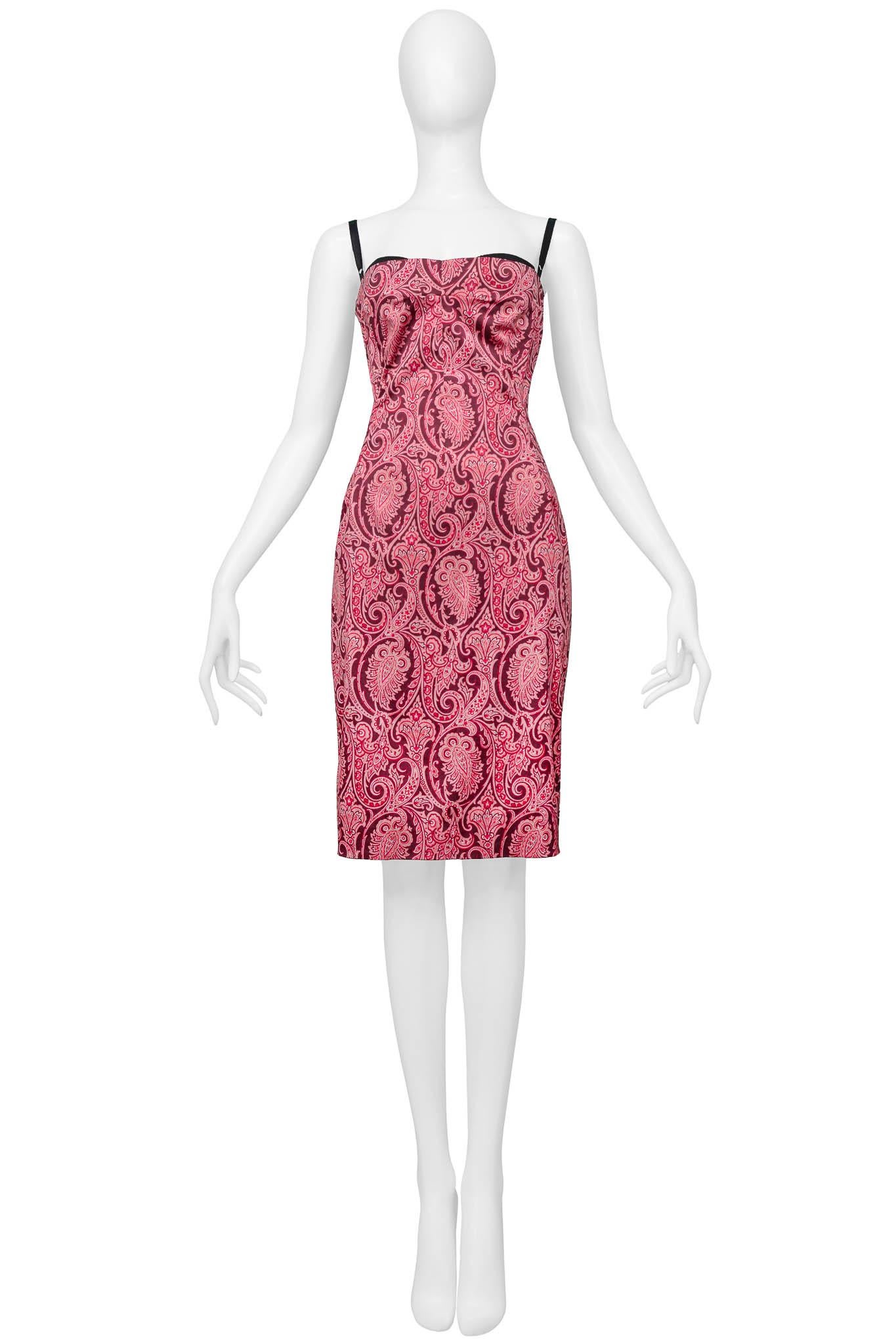 Resurrection Vintage is excited to offer a vintage Dolce & Gabbana pink dress featuring a paisley pattern, attached black bra, adjustable straps, and zipper at the back.

Dolce & Gabbana
Size 40
Silk, Nylon, & Elastane 
Excellent Vintage Condition