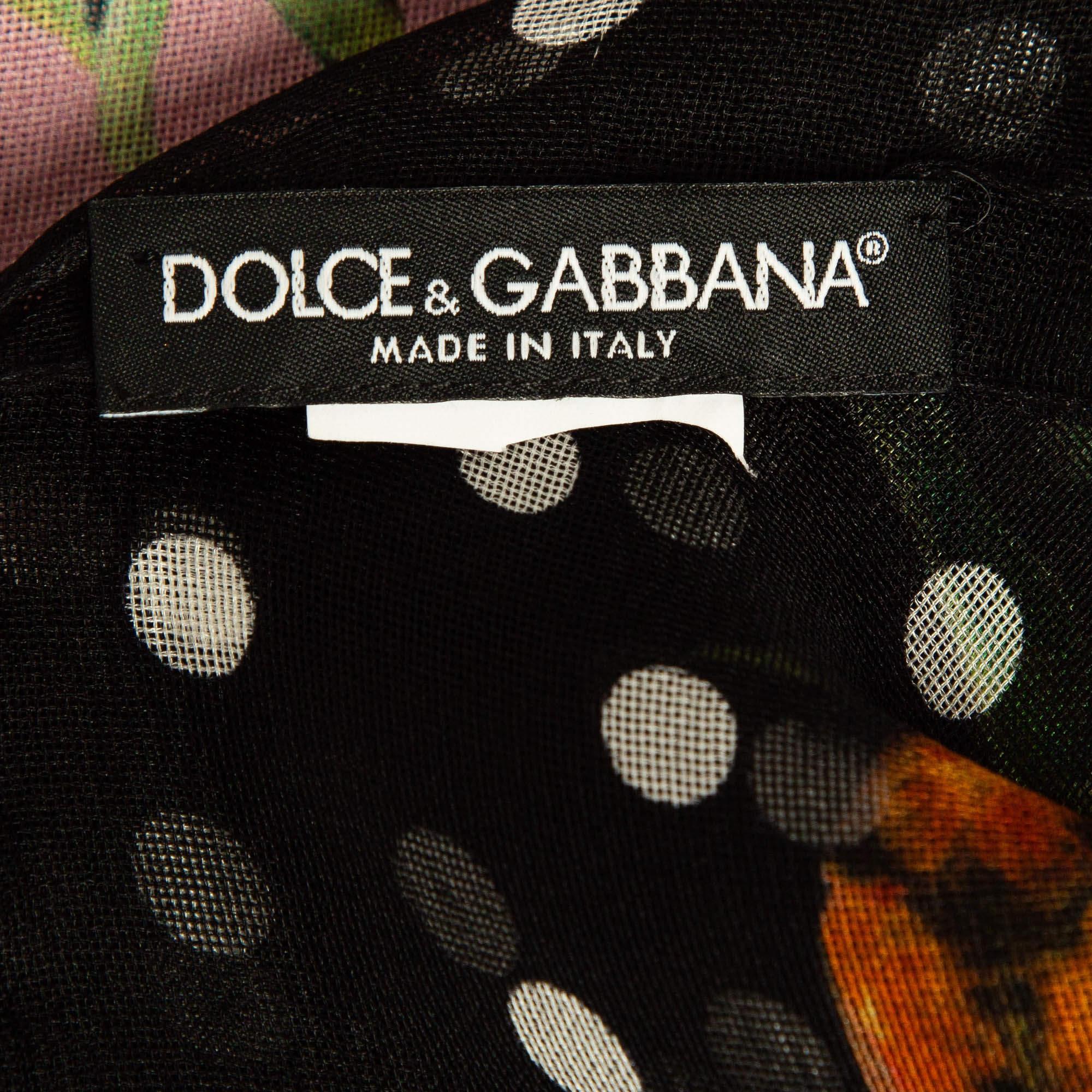 Dolce & Gabbana Pink Pineapple Print Silk Scarf In Excellent Condition In Dubai, Al Qouz 2