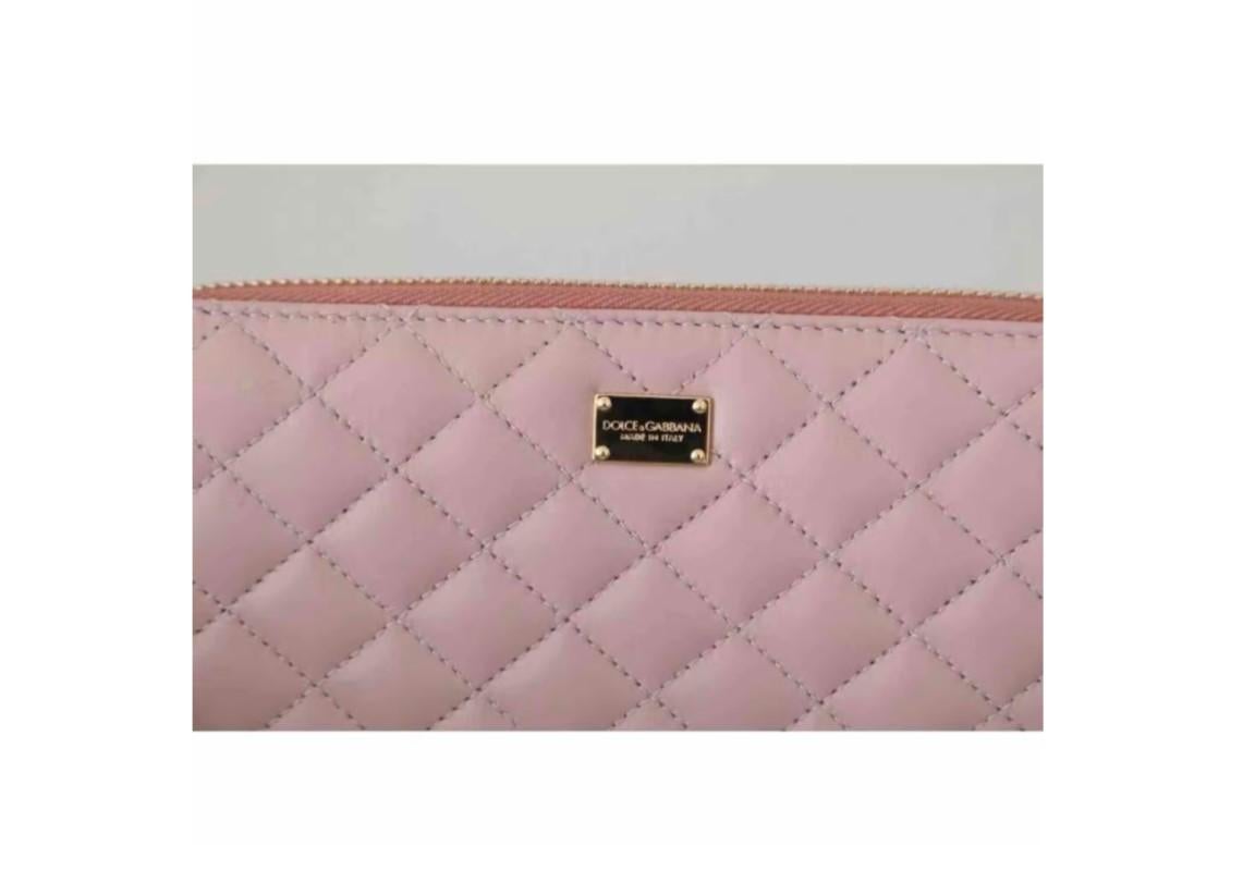 Dolce & Gabbana Pink Quilted Leather Lambskin Wallet Purse Cardholder Pouch DG In New Condition For Sale In WELWYN, GB