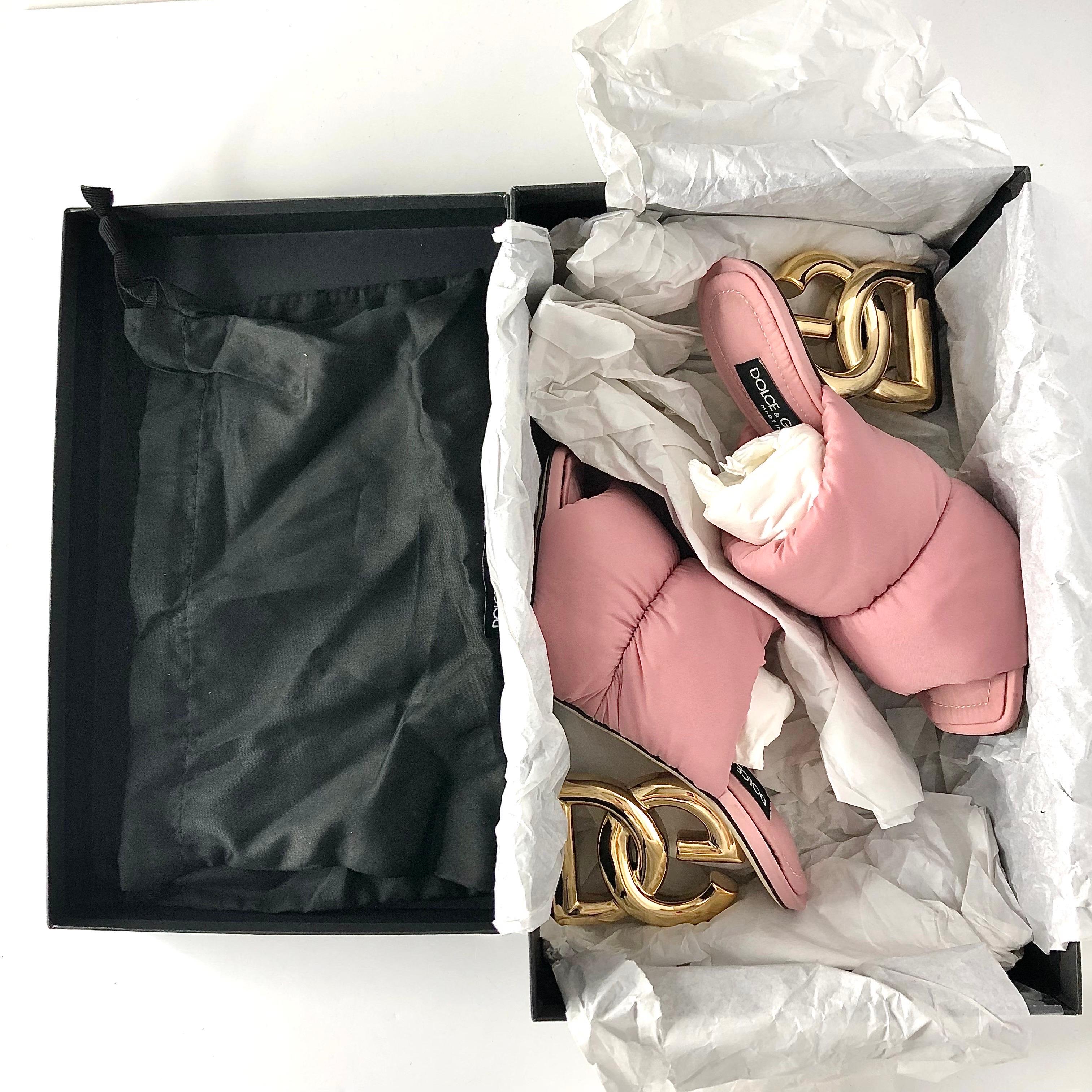 Dolce & Gabbana Pink Quilted Nylon DG Heel Slip On Puffy Mule Sandals 38 For Sale 4