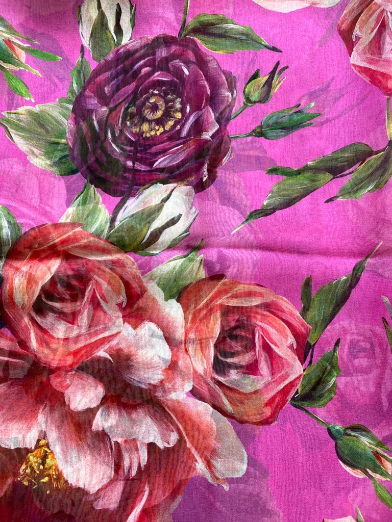 Women's Dolce & Gabbana Pink Red Silk Peony Roses Scarf Wrap Cover Up Floral Flowers