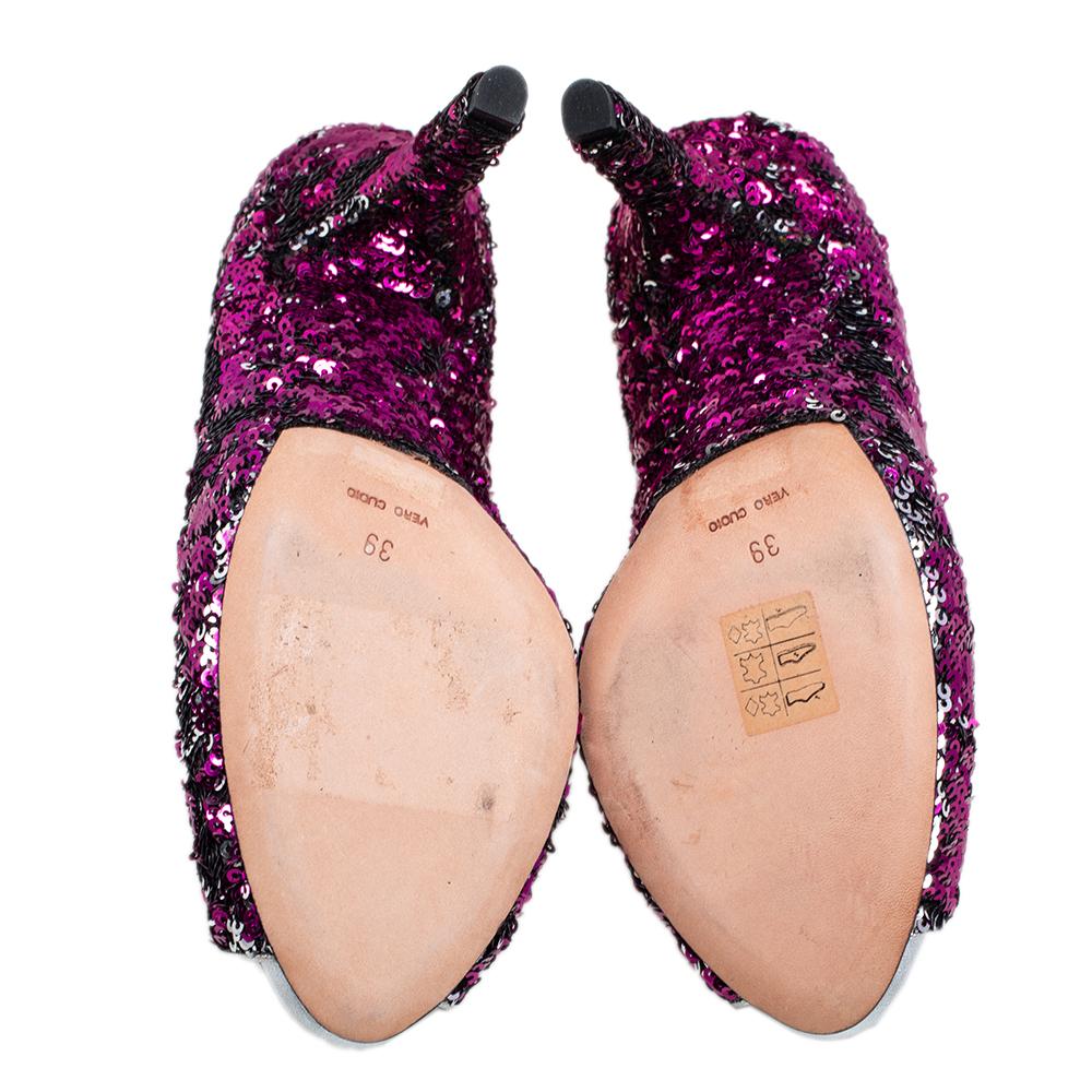 Women's Dolce & Gabbana Pink/Silver Sequins Peep Toe Pumps Size 39 For Sale