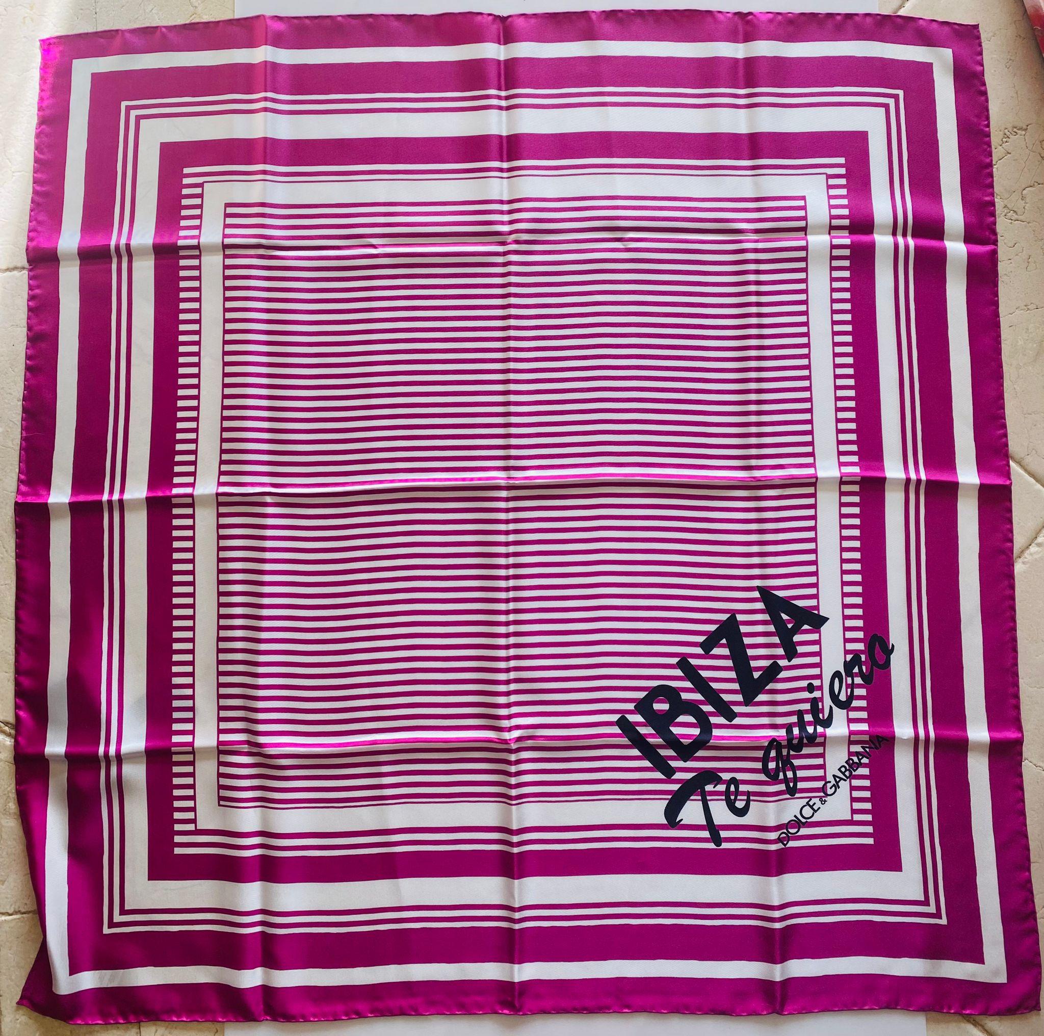 Dolce & Gabbana Silk Square I LOVE IBIZA theme scarf 

90cmx90cm 
100% silk 
Brand new with tags! 

Please check my other DG clothing & accessories!
