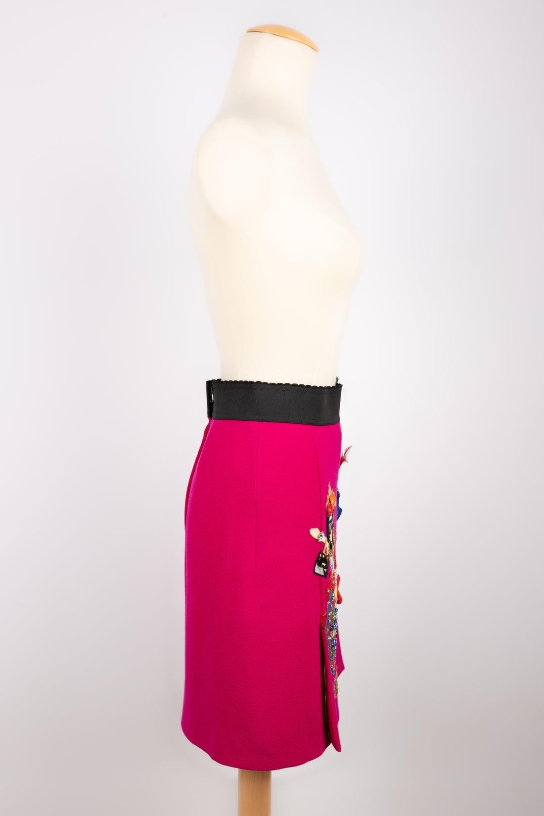 Women's Dolce & Gabbana Pink Wool Skirt, 2016 For Sale