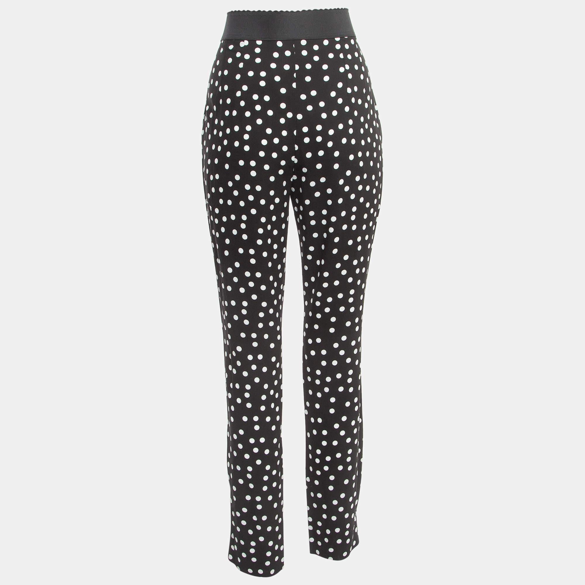 Impeccably tailored pants are a staple in a well-curated wardrobe. These designer trousers are finely sewn to give you the desired look and all-day comfort.