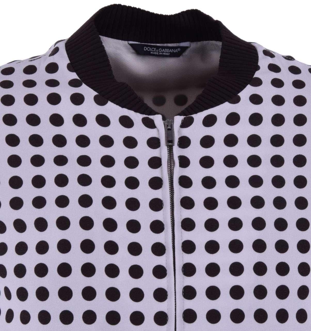 - Polka Dot printed viscose bomber jacket with jersey trim by DOLCE & GABBANA - Slim F- New with tag - MADE IN ITALY - Former RRP: EUR 895 - Model: G9W58T-FSMK0-X0802 - Material: 66% Viscose, 29% Cotton, 4% Silk, 1% Elastan - Lining: 100% Viscose -