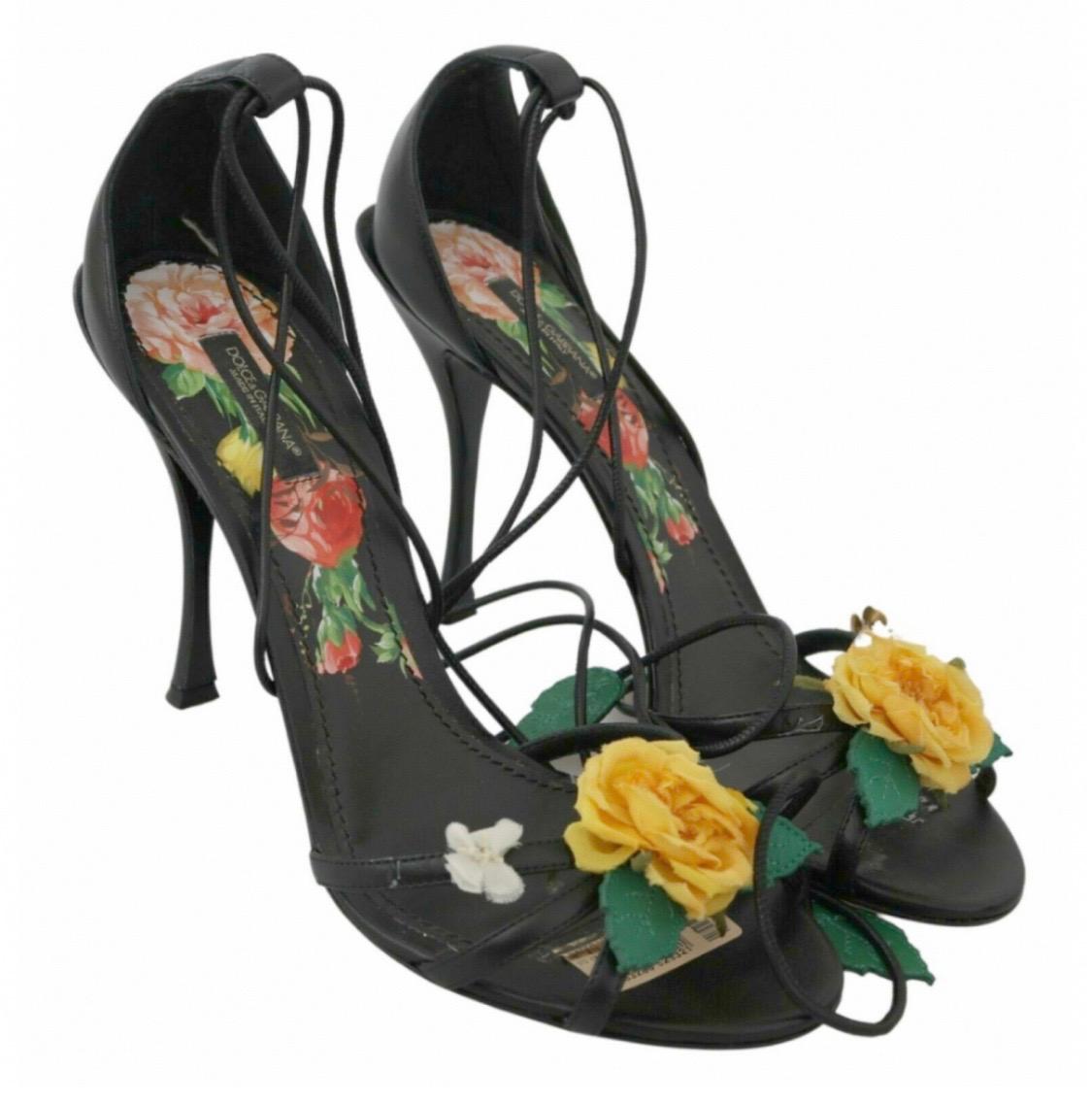 Dolce & Gabbana pre owned black with multicolour floral leather strap sandals For Sale 2