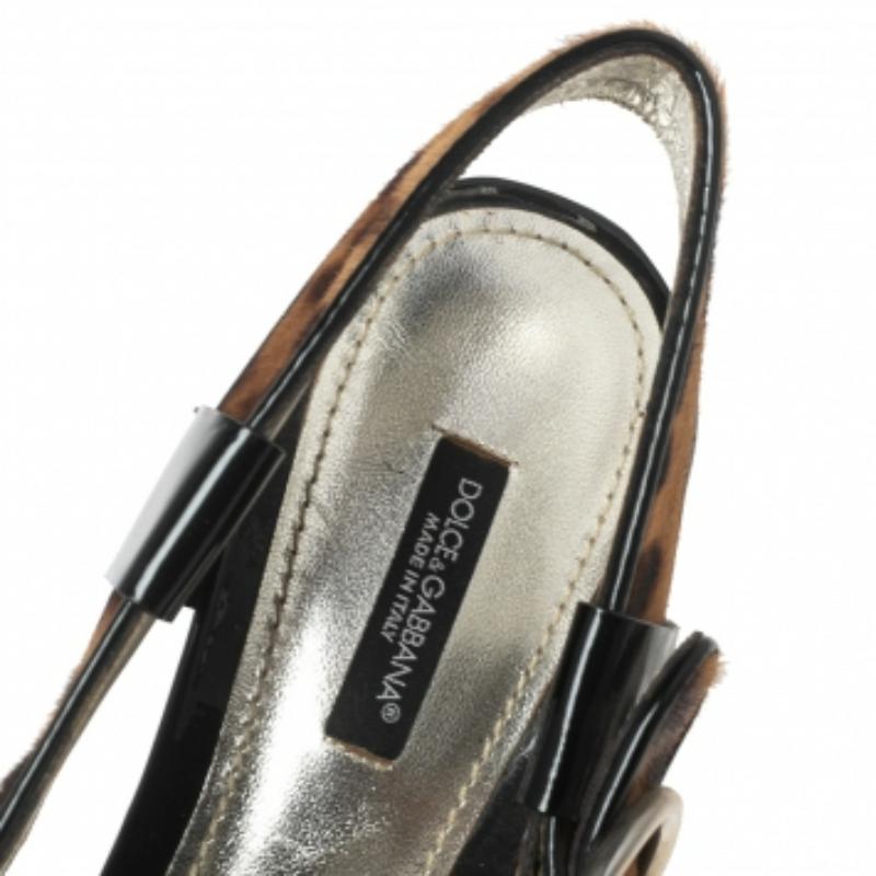 Brown Dolce & Gabbana Print Pony Hair & Patent Leather Trim Platform Sandals Size 41 For Sale