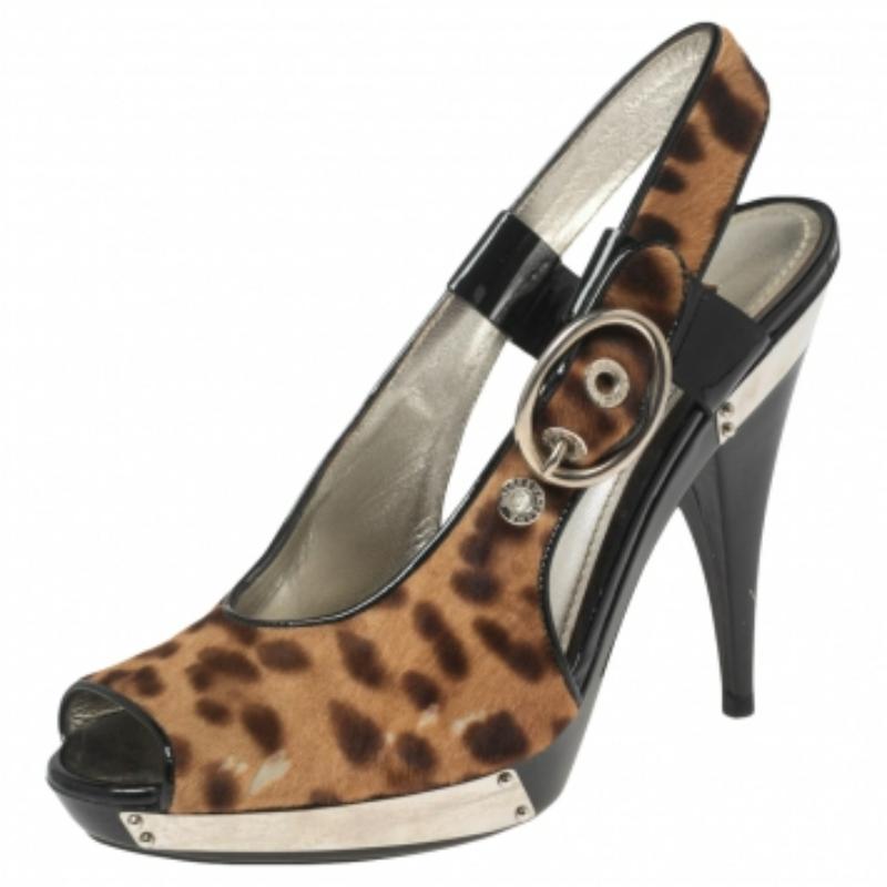 Dolce & Gabbana Print Pony Hair & Patent Leather Trim Platform Sandals Size 41 For Sale 3
