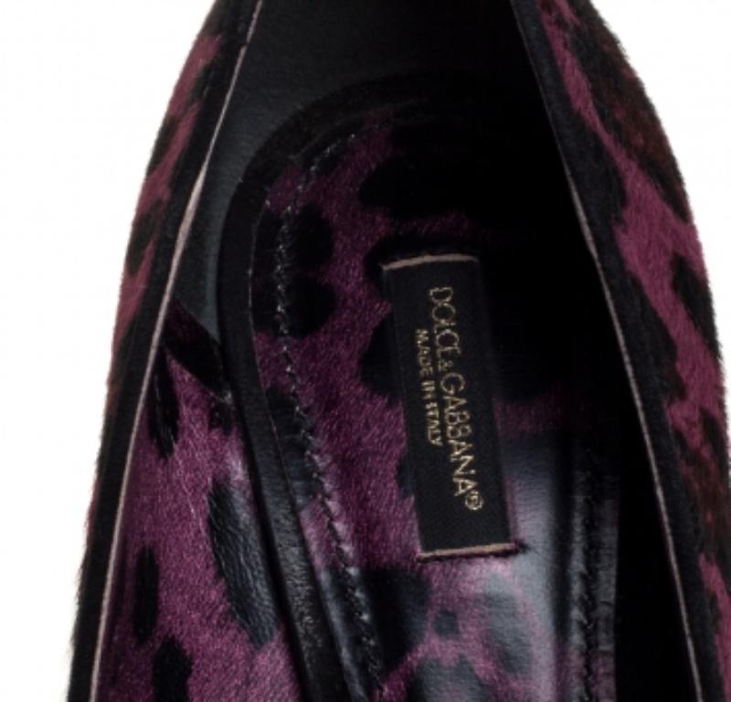 Women's Dolce & Gabbana Purple Calf hair And Suede Leopard Print Peep Toe Pumps Size 40 For Sale