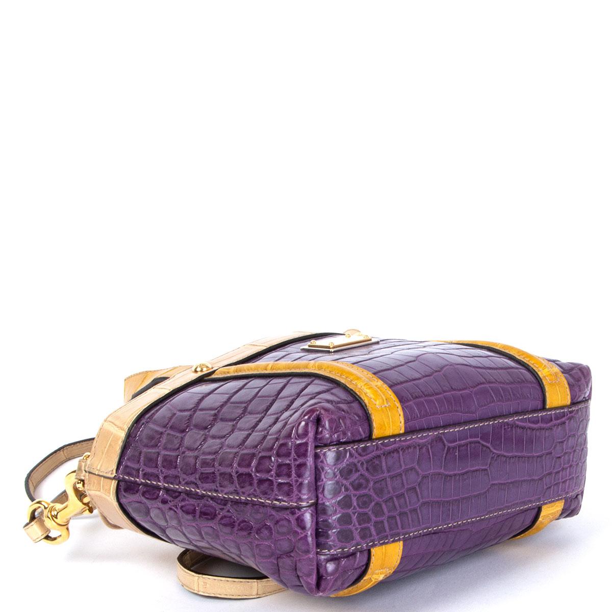DOLCE & GABBANA purple CROCODILE EMBOSSED leather Crossbody Bag In Excellent Condition In Zürich, CH