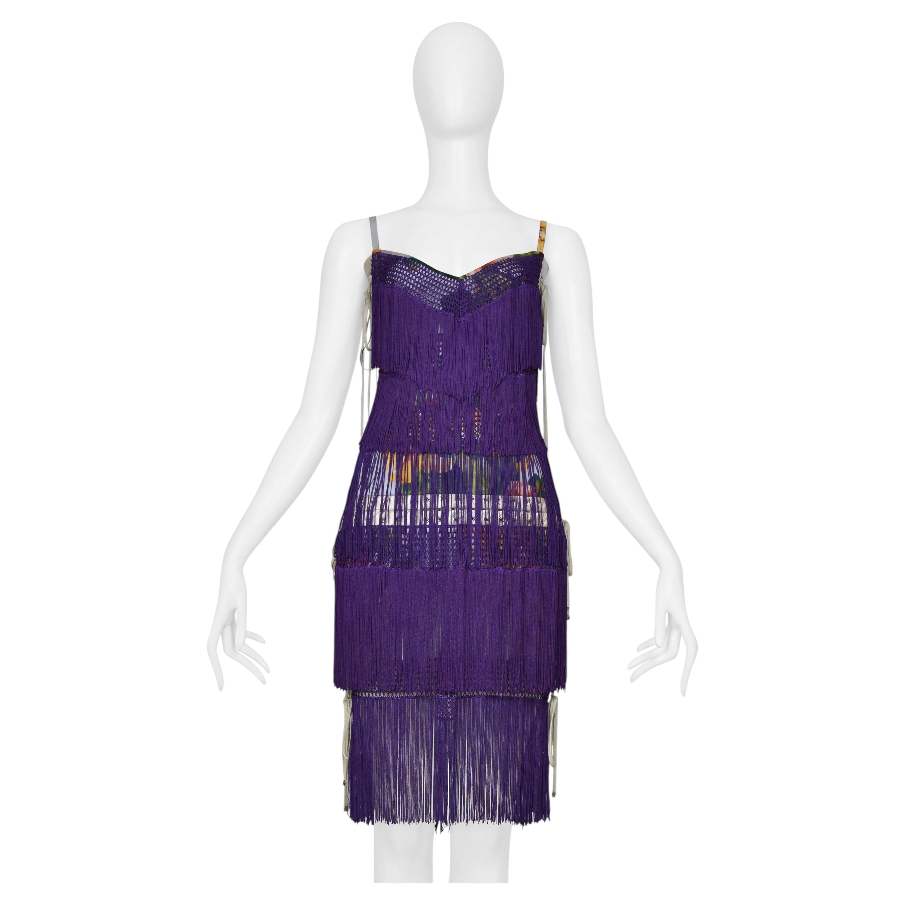 Dolce & Gabbana – Lila Fransenkleid mit Blumenmuster, 2003 im Angebot