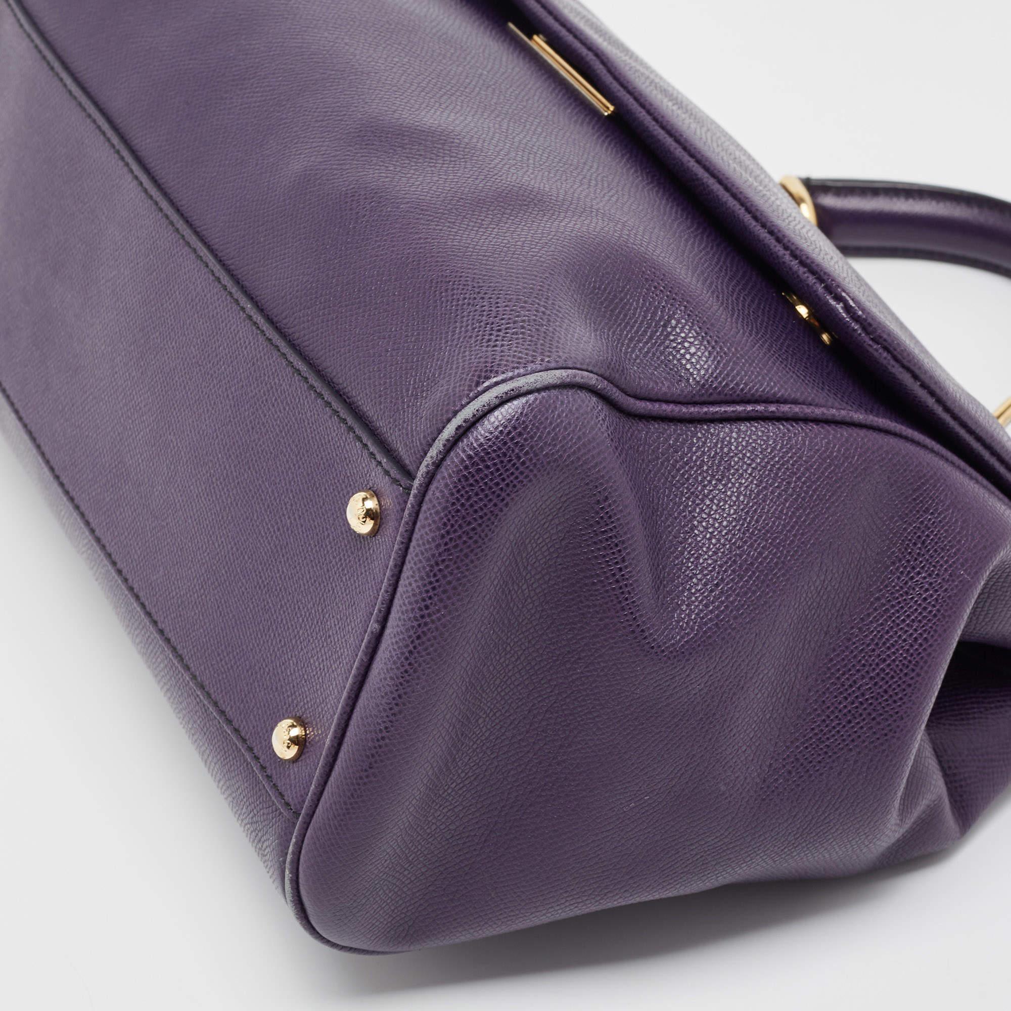 Dolce & Gabbana grand sac à main Miss Sicily en cuir violet en vente 13