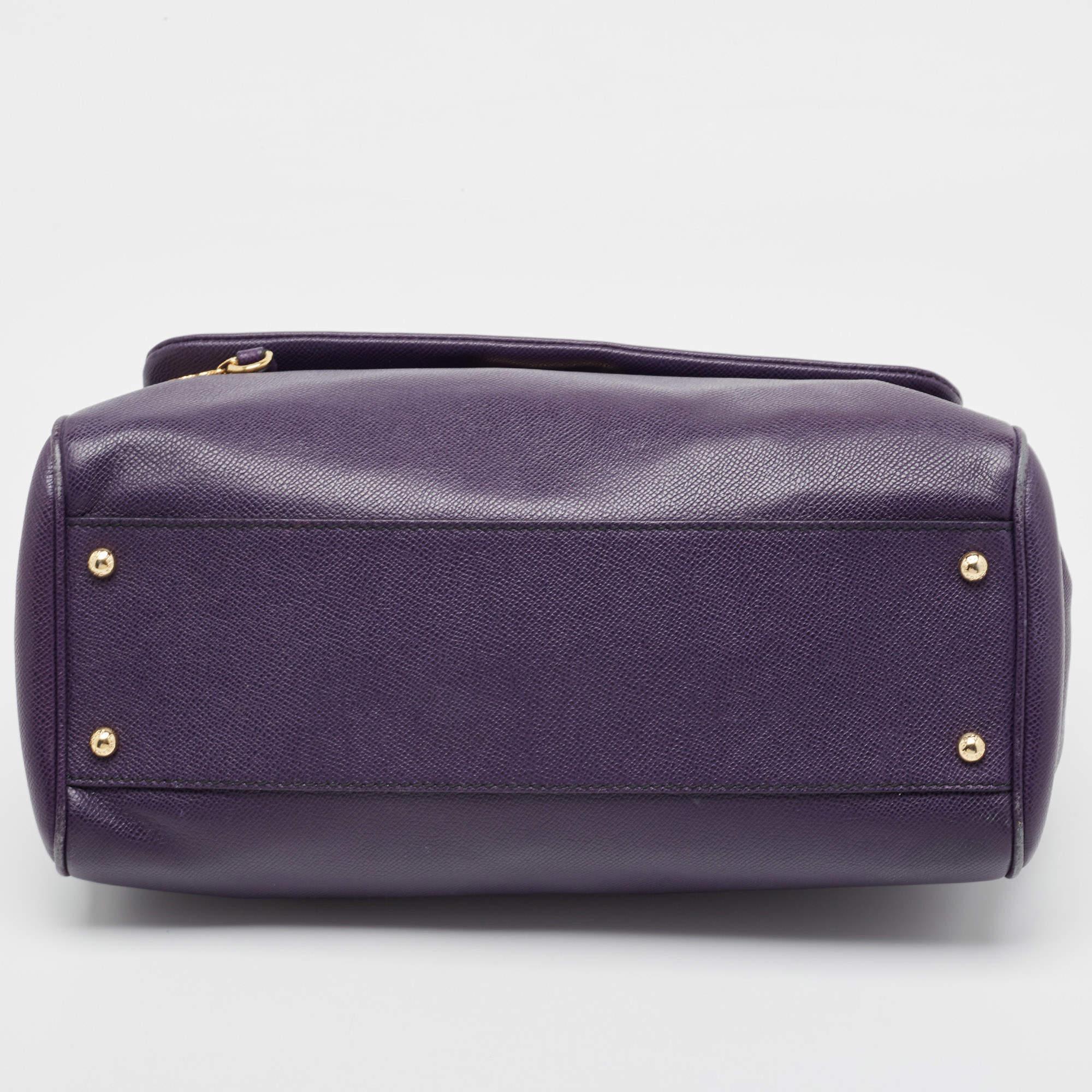Dolce & Gabbana grand sac à main Miss Sicily en cuir violet en vente 3