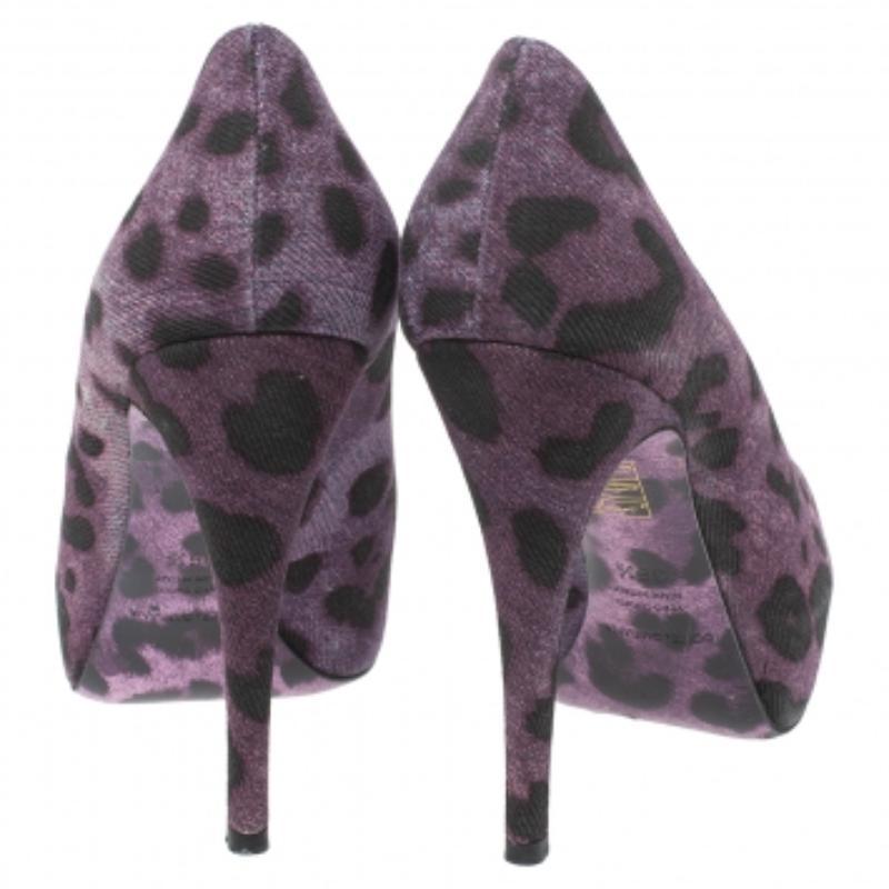 Dolce & Gabbana Purple Leopard Print Denim Peep Toe Platform Pumps Size 36.5 For Sale 2