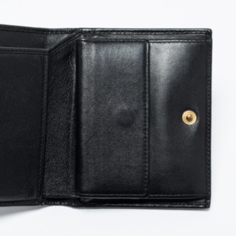 Black Dolce & Gabbana Purple Leopard Print Patent Leather Trifold Wallet For Sale