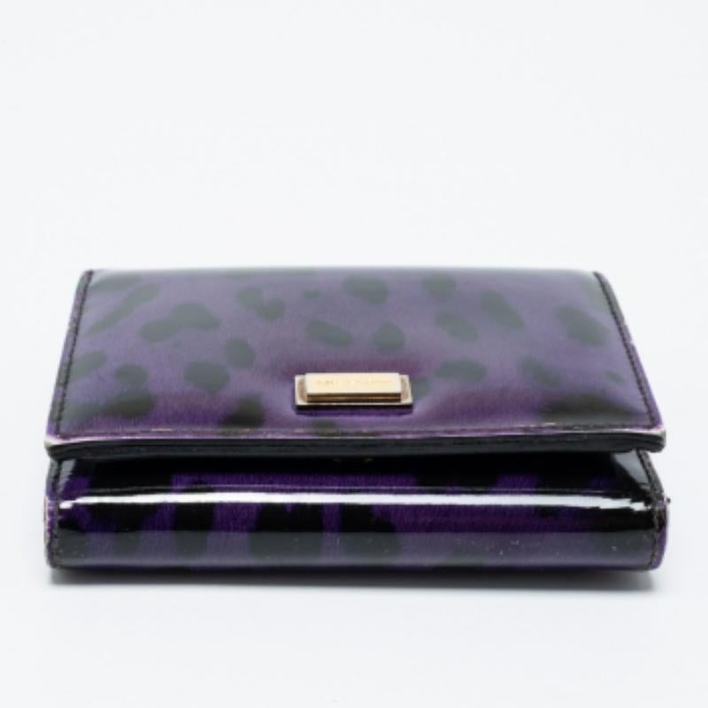 Dolce & Gabbana Purple Leopard Print Patent Leather Trifold Wallet For Sale 3