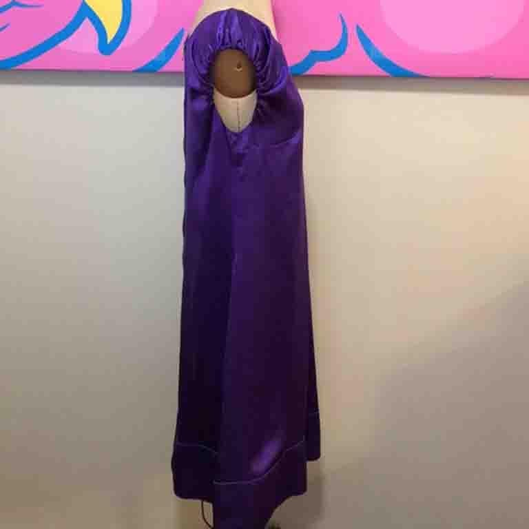 Violet Dolce & Gabbana - Robe droite en satin de soie violette  en vente