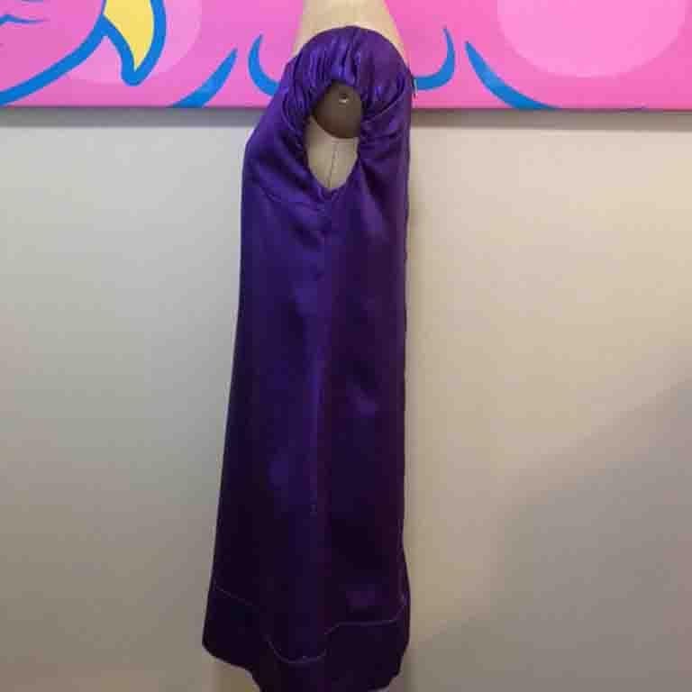 Dolce & Gabbana Purple Silk Satin Shift Dress  In Good Condition For Sale In Los Angeles, CA