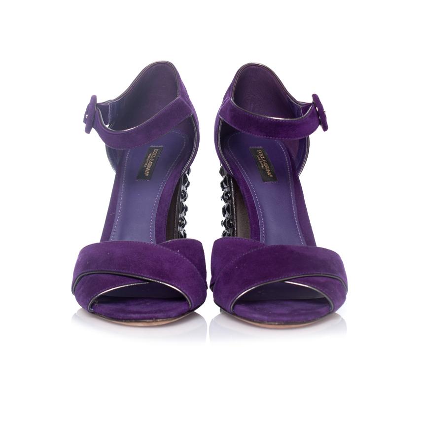 Dolce & Gabbana, Purple suede studded heel sandals In Excellent Condition For Sale In AMSTERDAM, NL