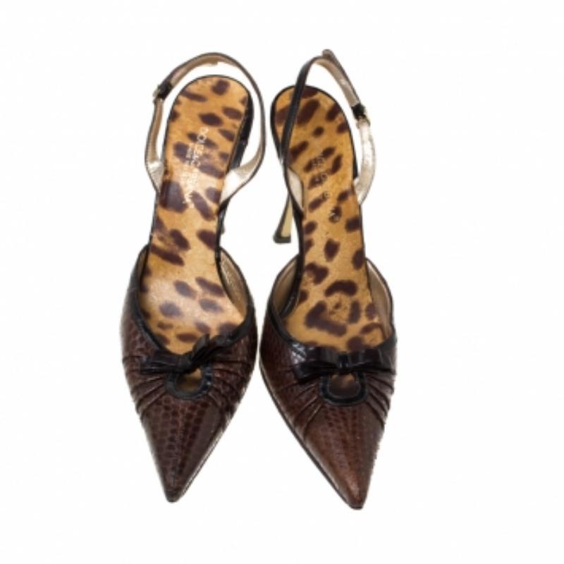 Dolce & Gabbana Python Leather Eel Skin Slingback Pointed Toe Pumps Size 38.5 en vente 1