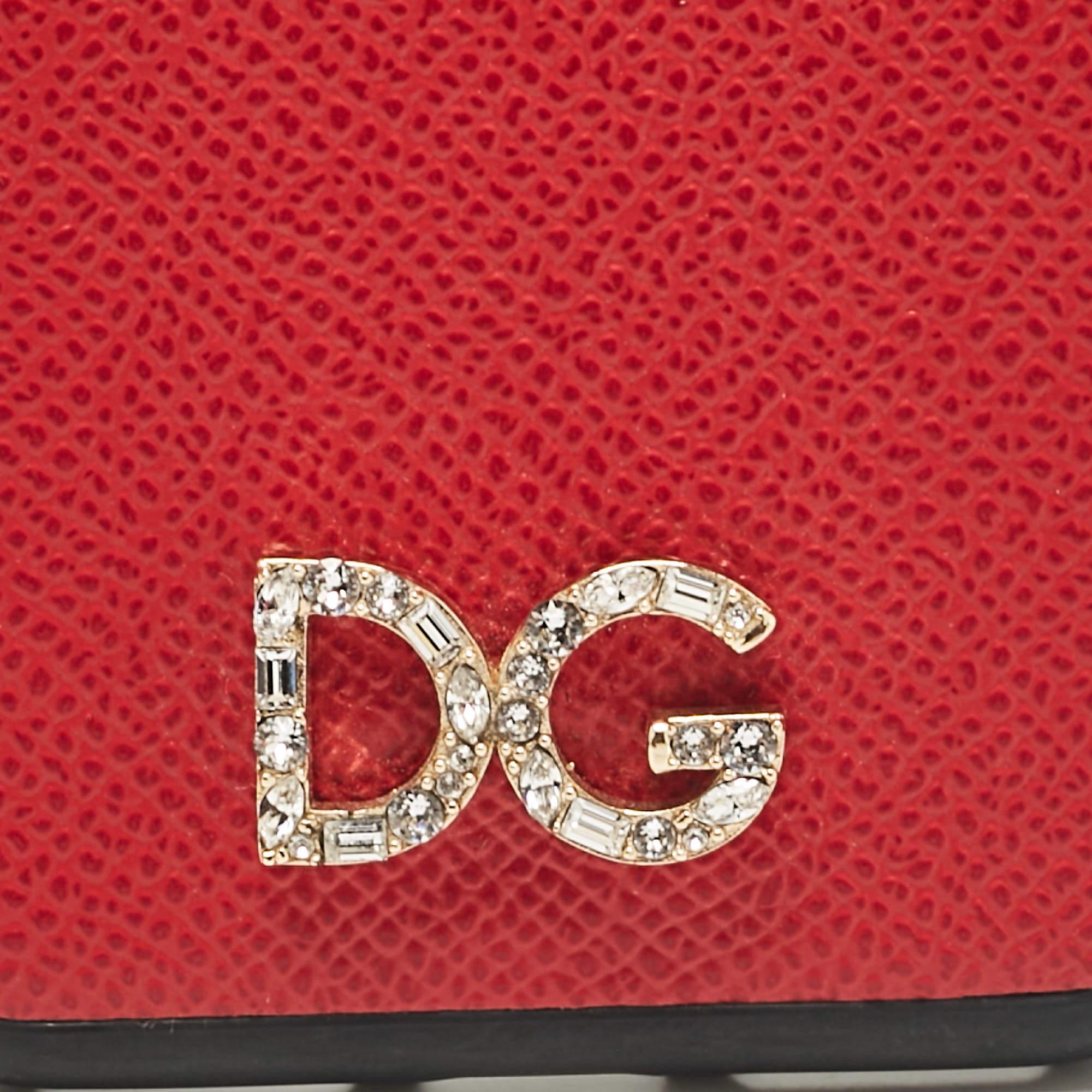 Dolce & Gabbana Red/Black DG Logo Crystals iPhone X Case In Excellent Condition For Sale In Dubai, Al Qouz 2