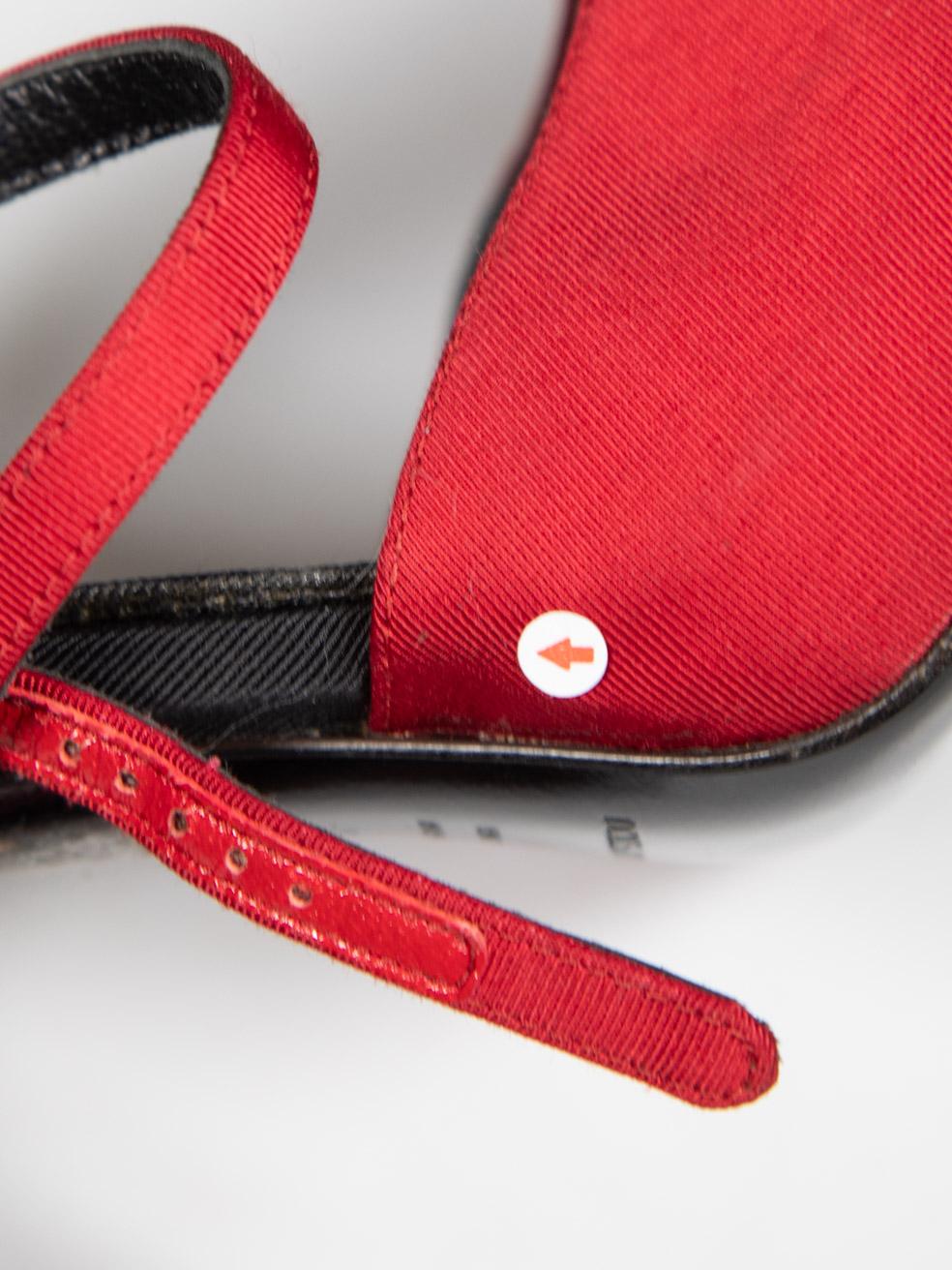 Dolce & Gabbana, talons compensés rouges et noirs, taille IT 38 en vente 5