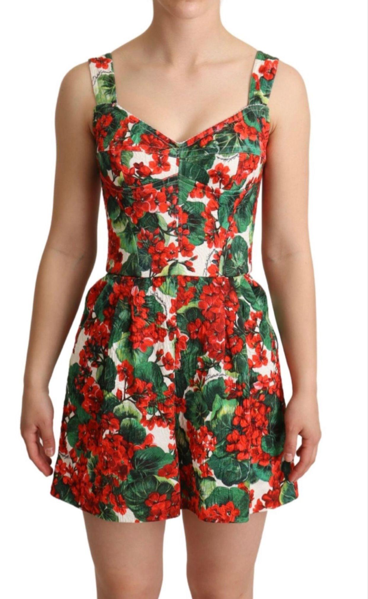 Dolce & Gabbana Red Geranium

printed combo top and shorts jumpsuit

Size 40IT - UK8 - S.

Cotton/Viscose/Polyamide

Brand new with tags.

Please check my other DG clothing &

accessories!