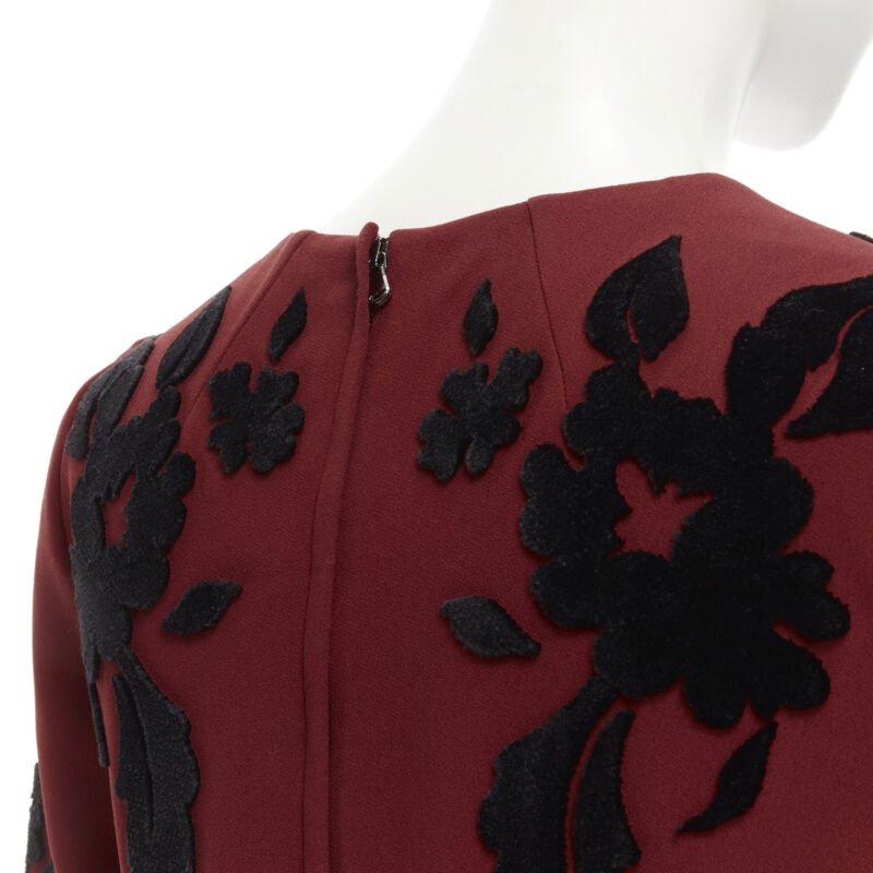 DOLCE GABBANA rot Krepp schwarz floral Samt Devore Etuikleid IT36 XS im Angebot 6