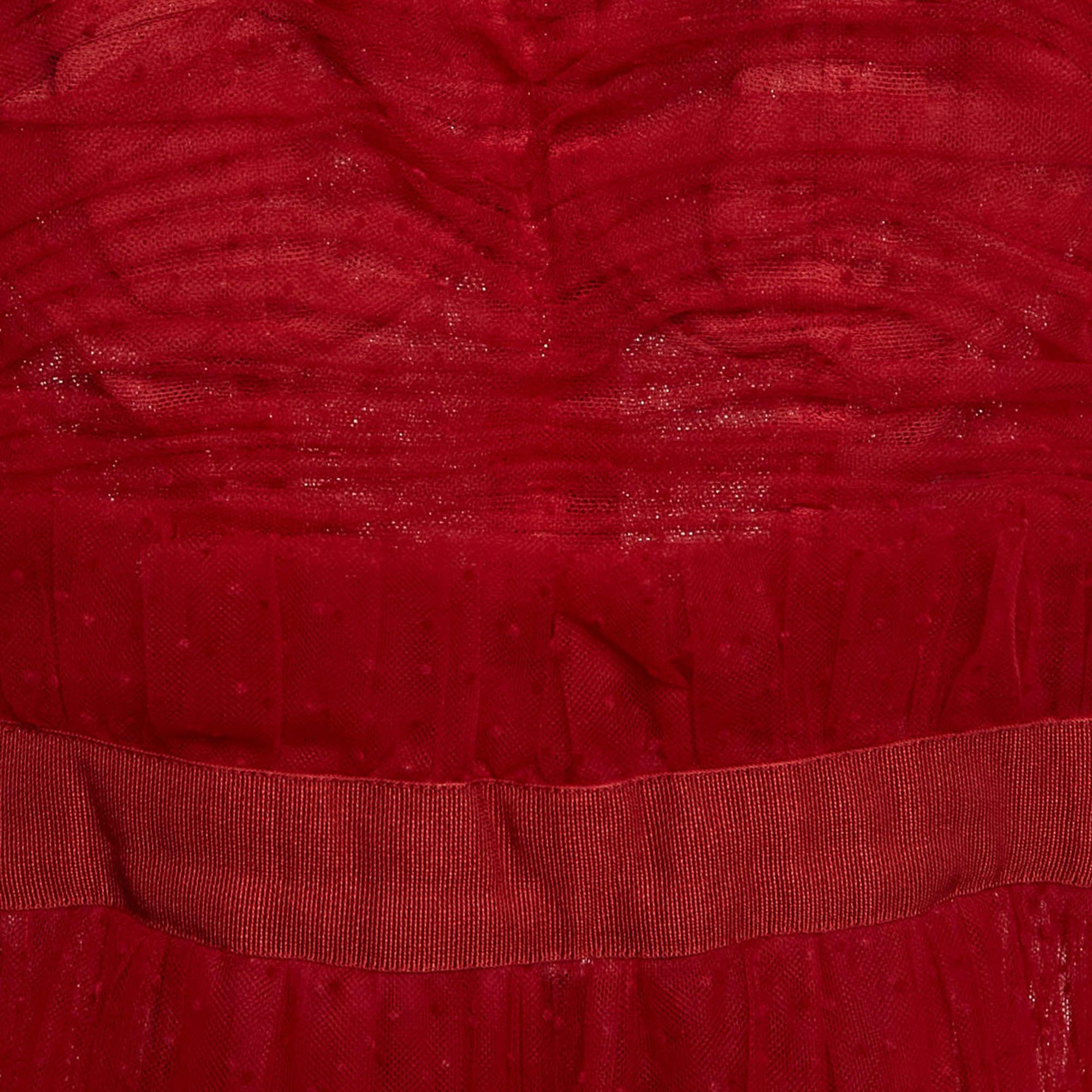 Dolce & Gabbana Red Dotted Tulle Feather Detail Midi Dress S In Good Condition In Dubai, Al Qouz 2