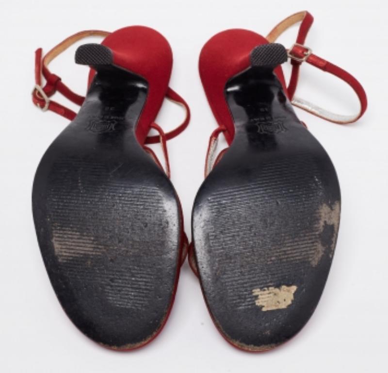Dolce & Gabbana - Sandales à lanières en tissu rouge, taille 38 en vente 2